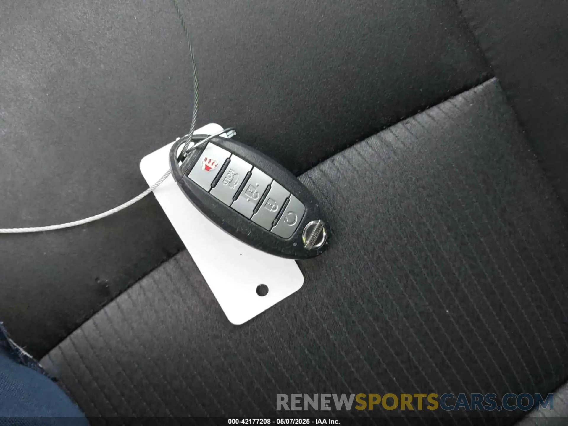 11 Photograph of a damaged car 1N4BL4BV7LC218686 NISSAN ALTIMA 2020