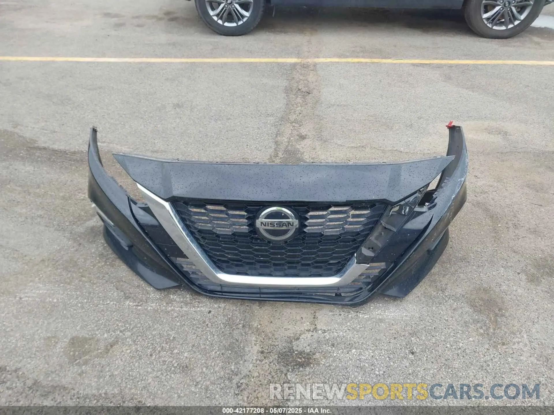 12 Photograph of a damaged car 1N4BL4BV7LC218686 NISSAN ALTIMA 2020