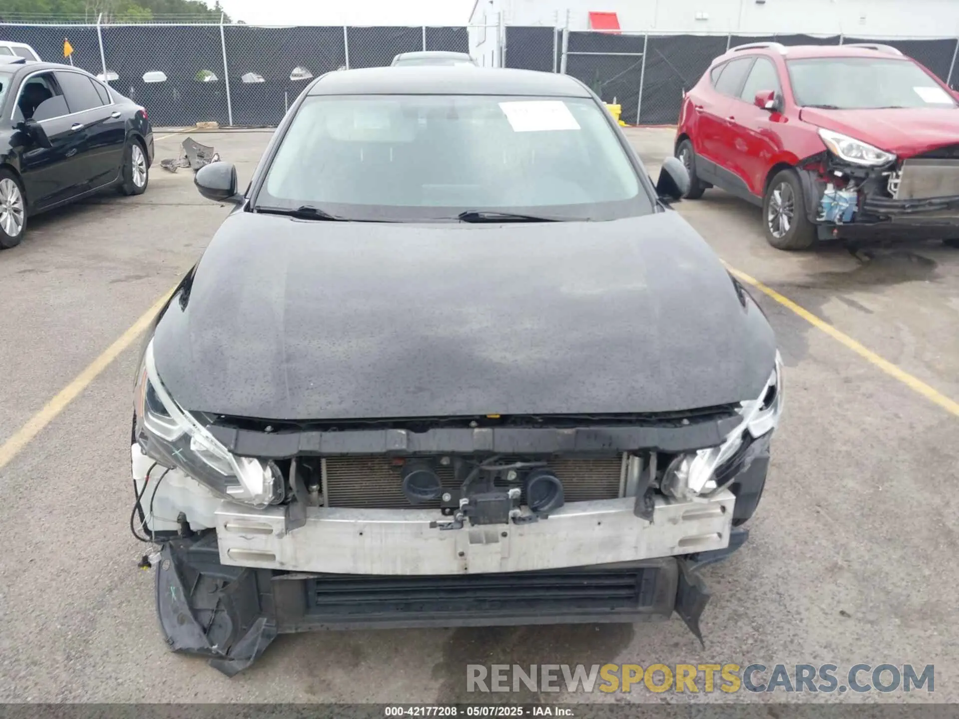 13 Photograph of a damaged car 1N4BL4BV7LC218686 NISSAN ALTIMA 2020