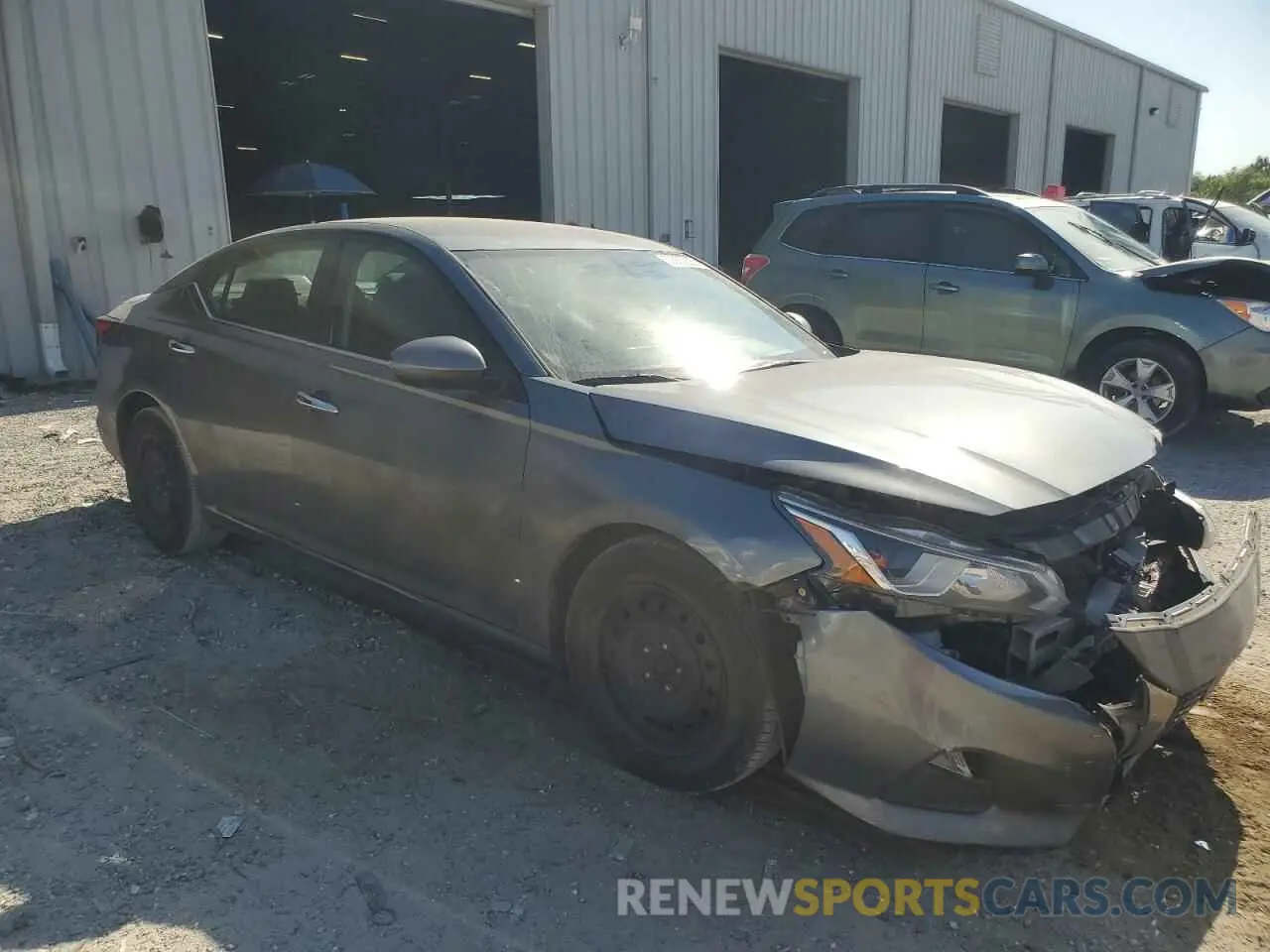 4 Photograph of a damaged car 1N4BL4BV7LC224780 NISSAN ALTIMA 2020
