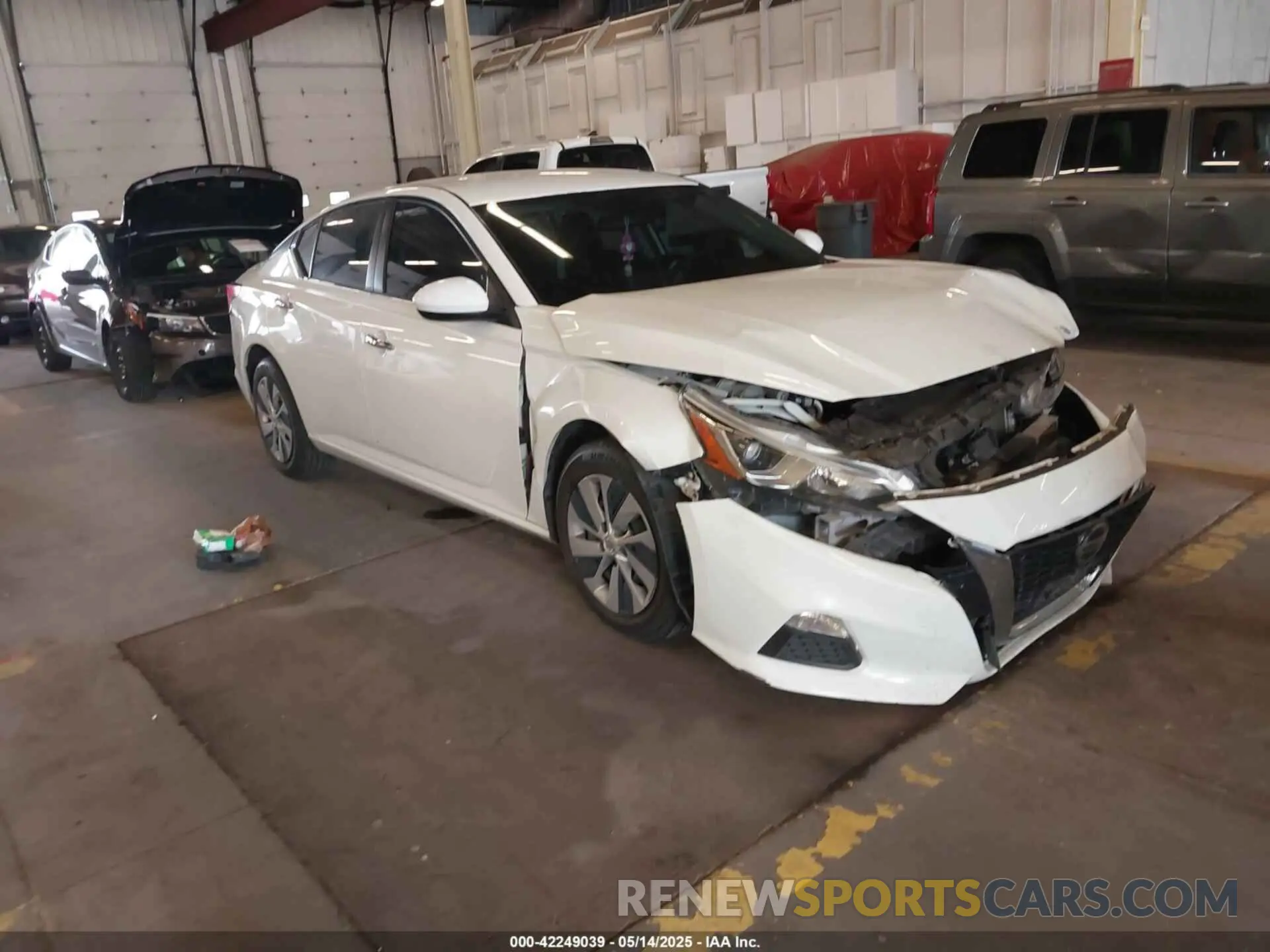1 Photograph of a damaged car 1N4BL4BV7LC242762 NISSAN ALTIMA 2020