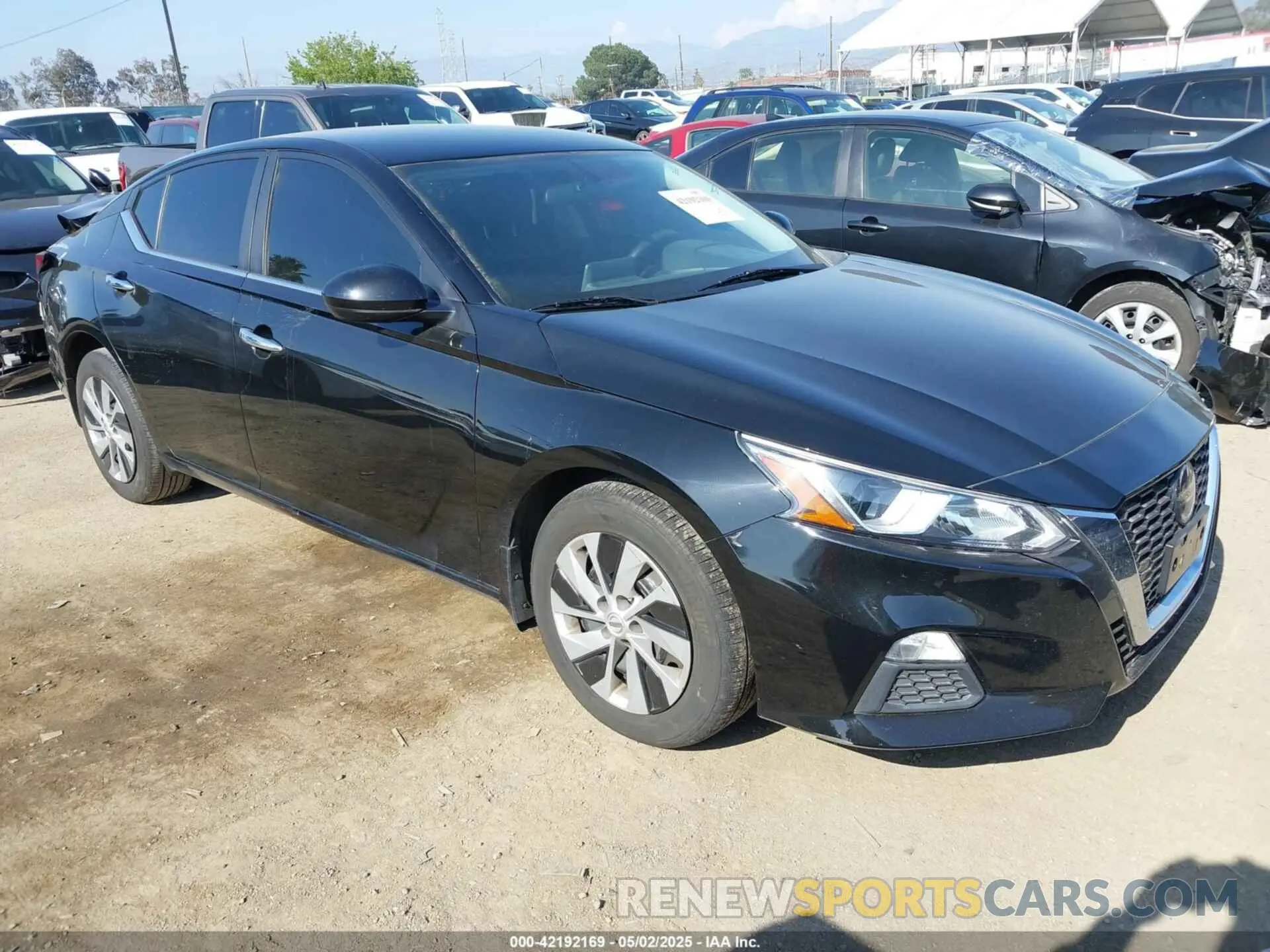 1 Photograph of a damaged car 1N4BL4BV7LC258864 NISSAN ALTIMA 2020