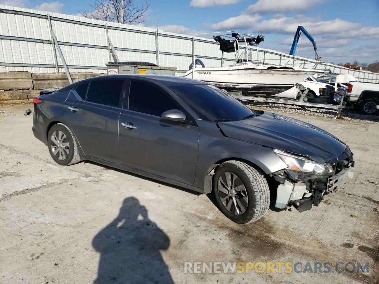 4 Photograph of a damaged car 1N4BL4BV7LC262283 NISSAN ALTIMA 2020