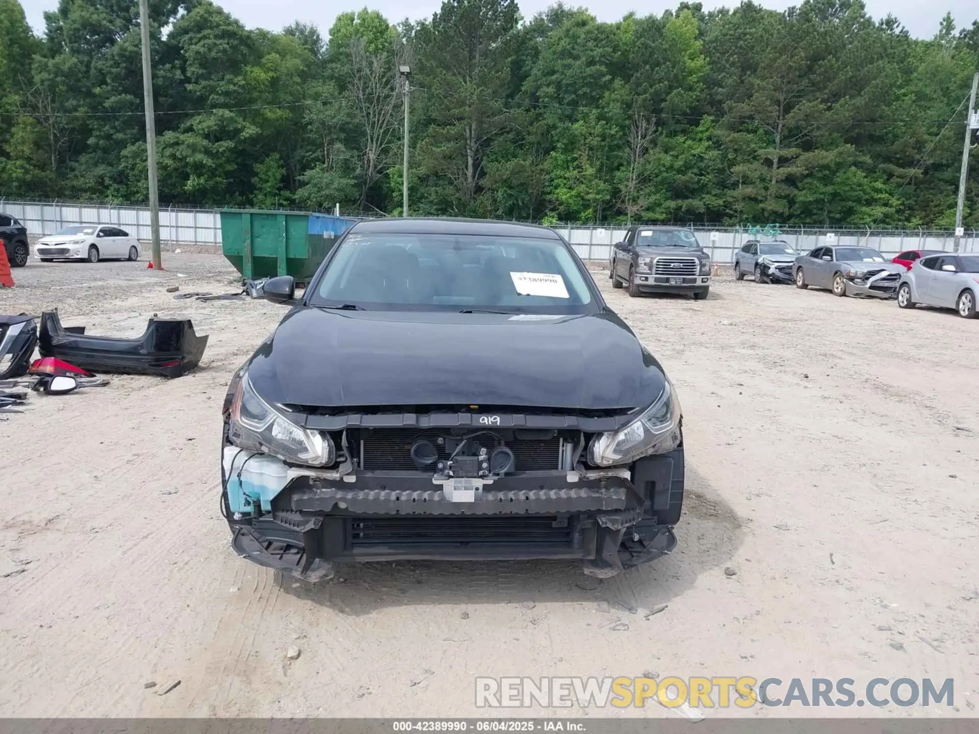 13 Photograph of a damaged car 1N4BL4BV7LC266768 NISSAN ALTIMA 2020
