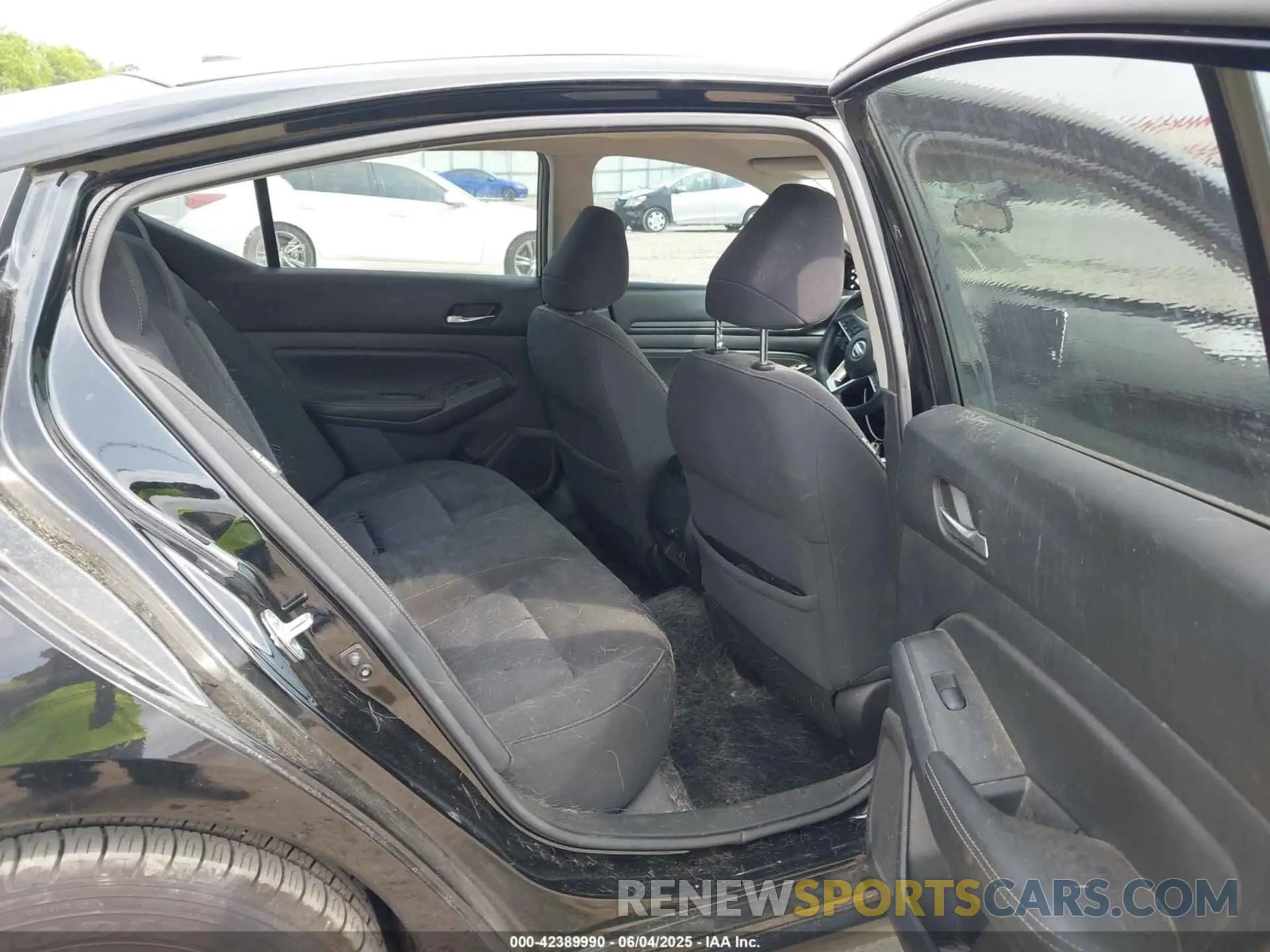 8 Photograph of a damaged car 1N4BL4BV7LC266768 NISSAN ALTIMA 2020