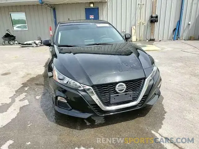 13 Photograph of a damaged car 1N4BL4BV7LC271534 NISSAN ALTIMA 2020