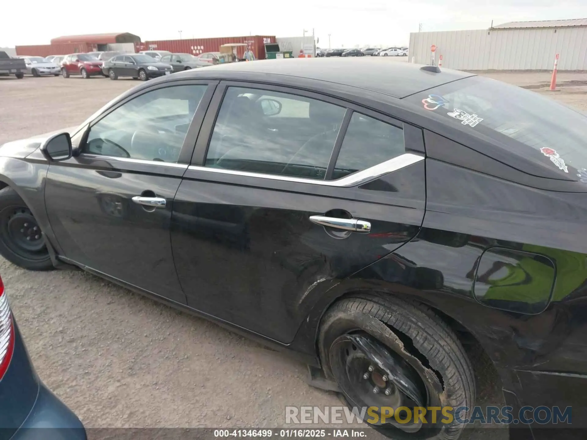 13 Photograph of a damaged car 1N4BL4BV7LC282775 NISSAN ALTIMA 2020