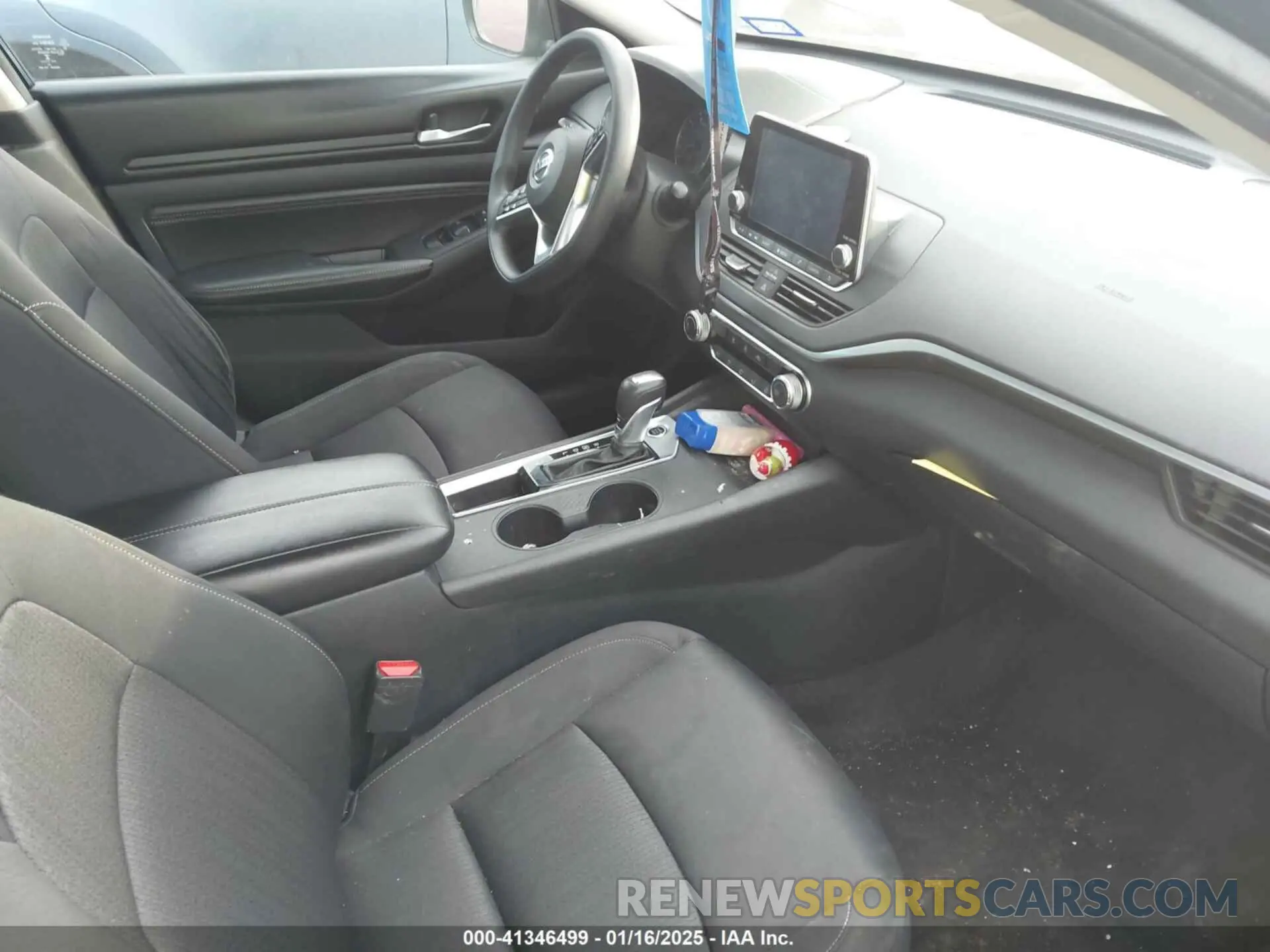 5 Photograph of a damaged car 1N4BL4BV7LC282775 NISSAN ALTIMA 2020