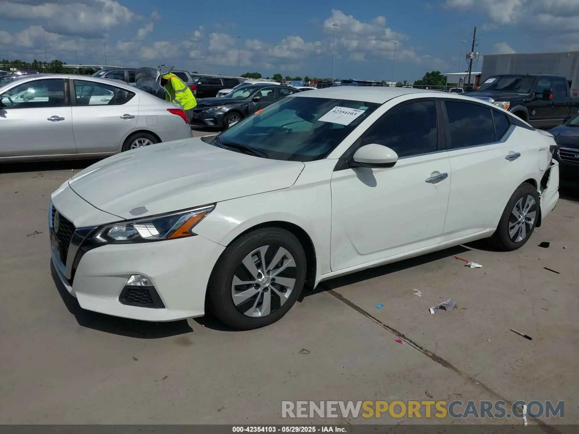 2 Photograph of a damaged car 1N4BL4BV7LN311664 NISSAN ALTIMA 2020