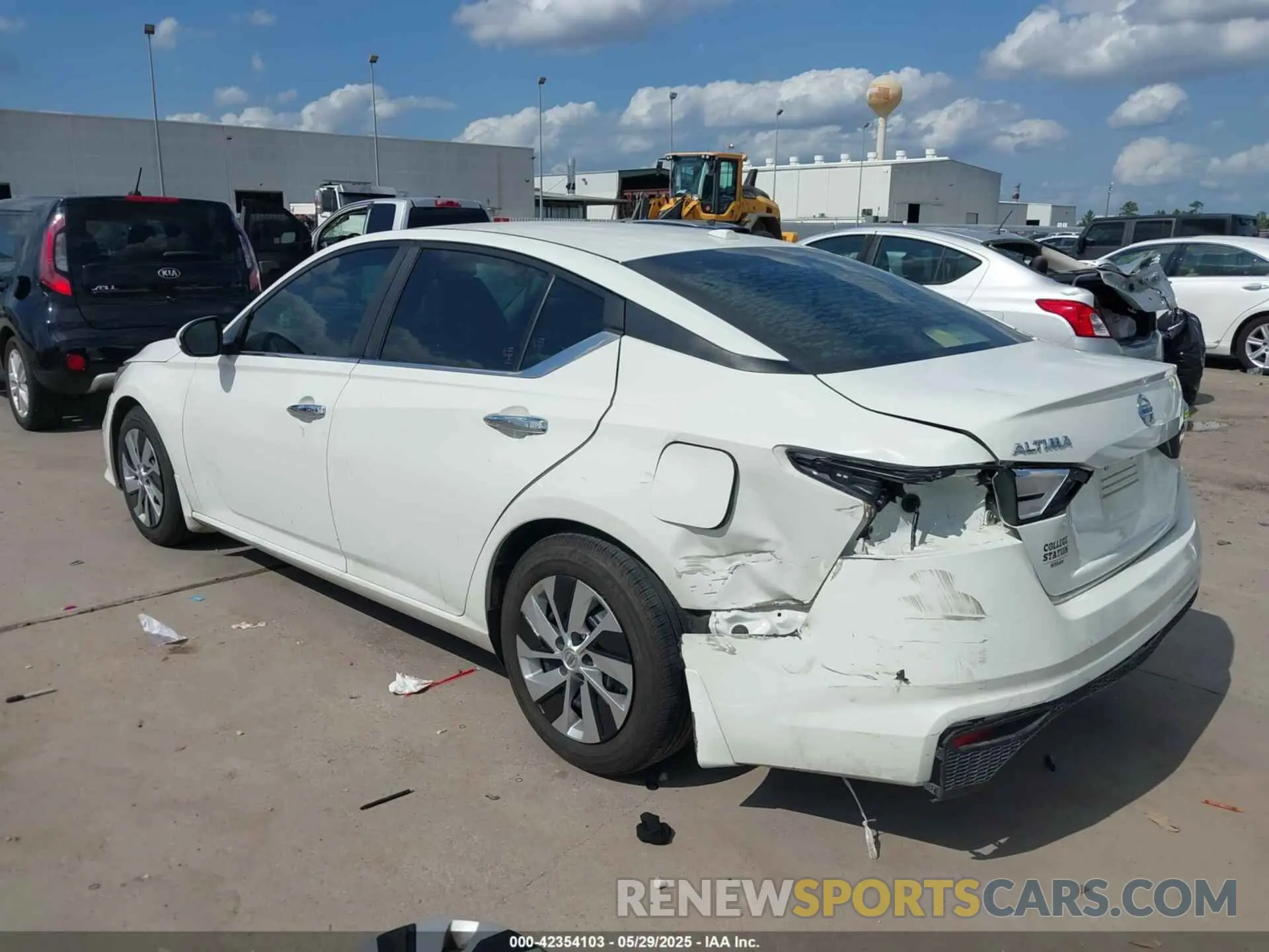 3 Photograph of a damaged car 1N4BL4BV7LN311664 NISSAN ALTIMA 2020