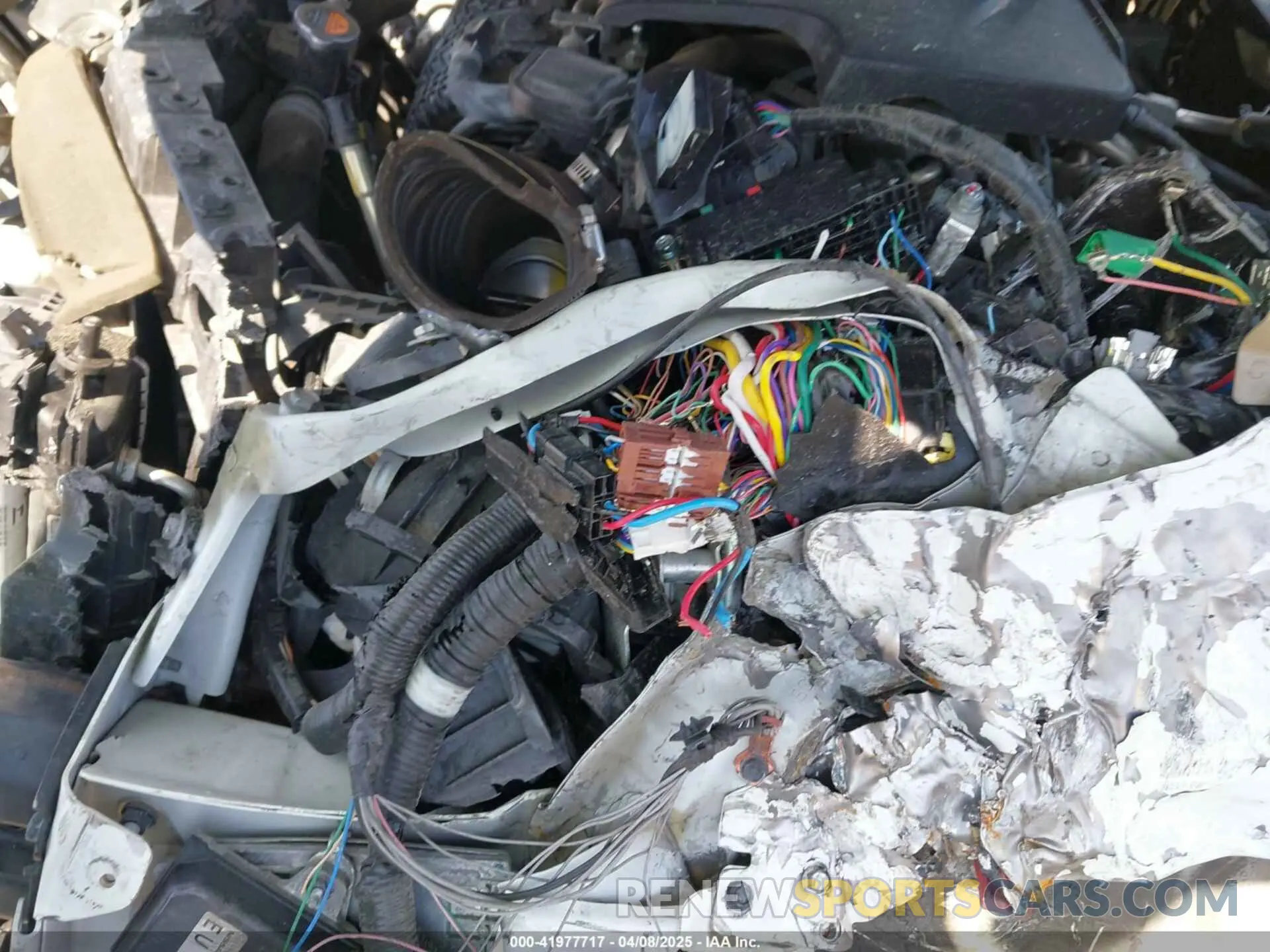 16 Photograph of a damaged car 1N4BL4BV7LN319960 NISSAN ALTIMA 2020