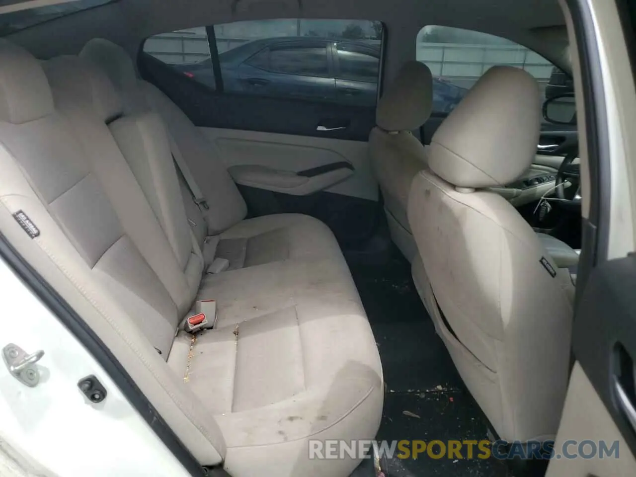 10 Photograph of a damaged car 1N4BL4BV7LN323619 NISSAN ALTIMA 2020