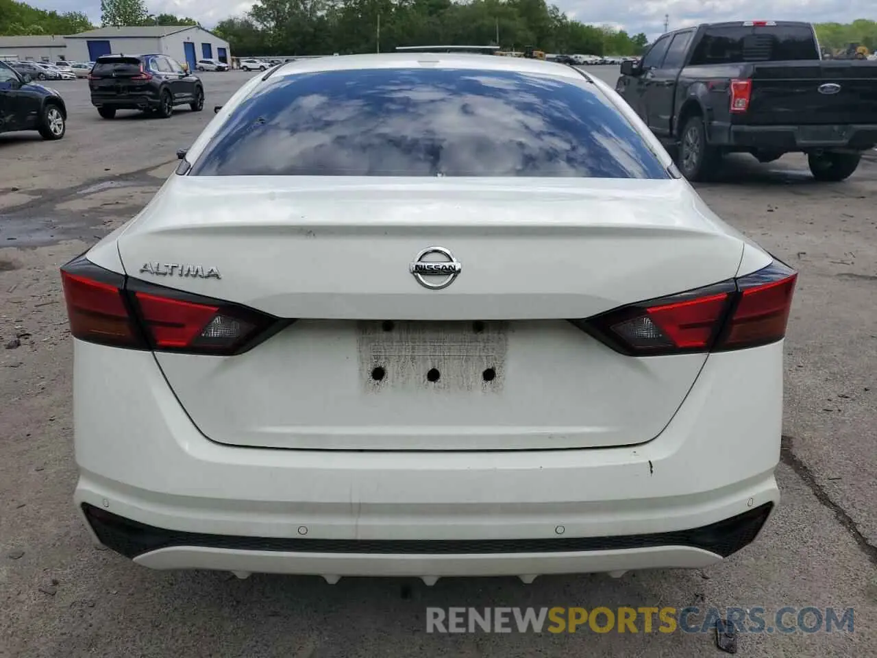 6 Photograph of a damaged car 1N4BL4BV7LN323619 NISSAN ALTIMA 2020