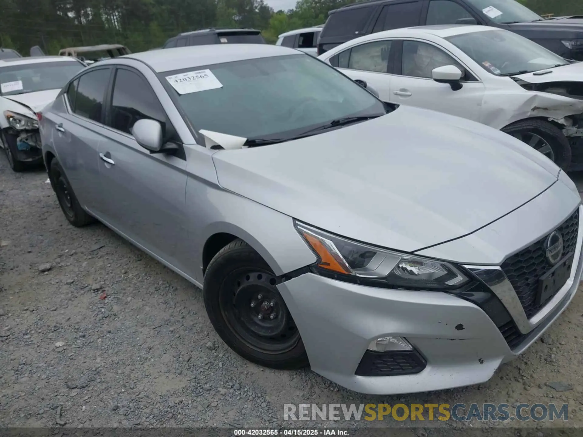 1 Photograph of a damaged car 1N4BL4BV8LC123487 NISSAN ALTIMA 2020