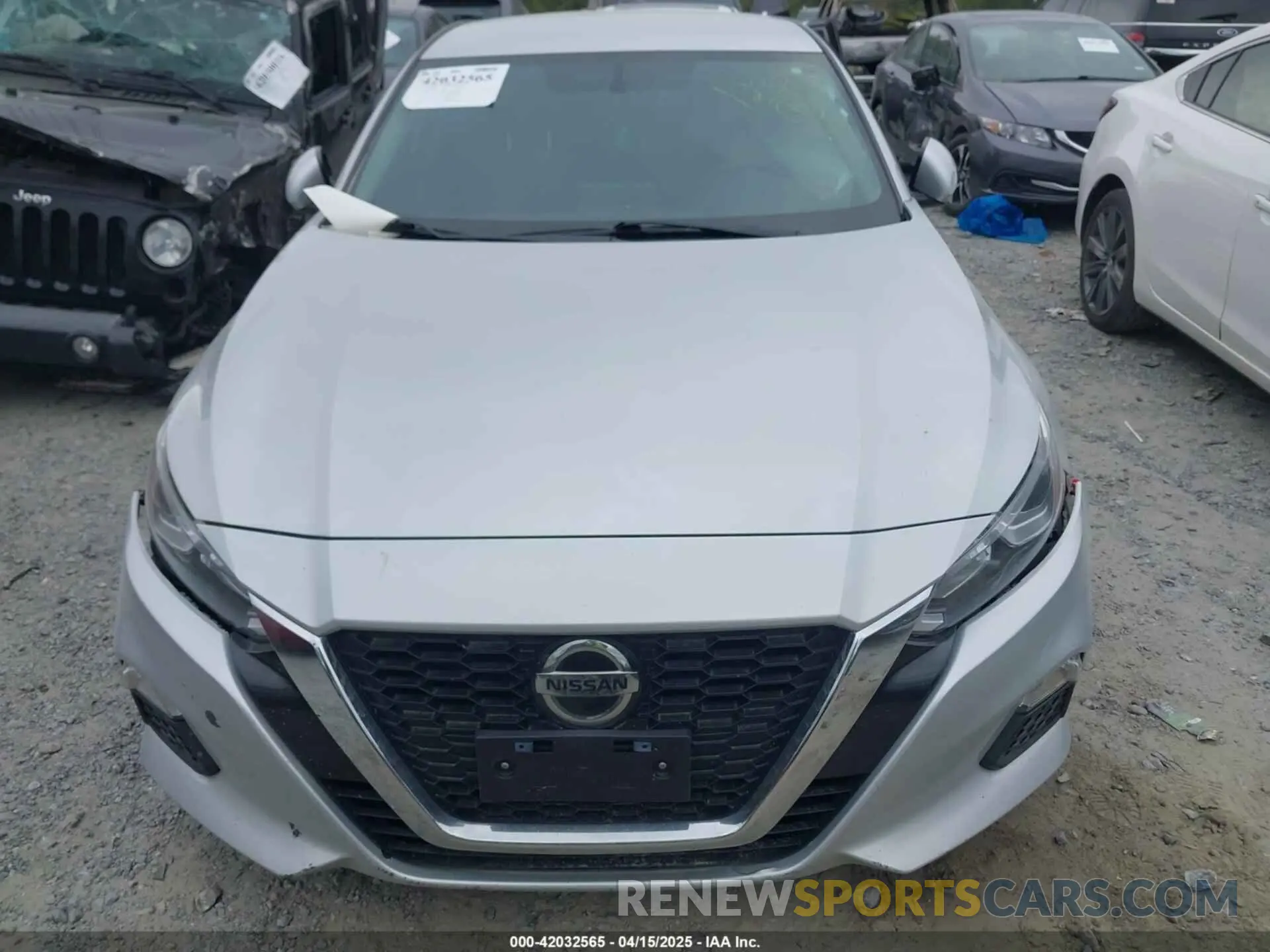 12 Photograph of a damaged car 1N4BL4BV8LC123487 NISSAN ALTIMA 2020