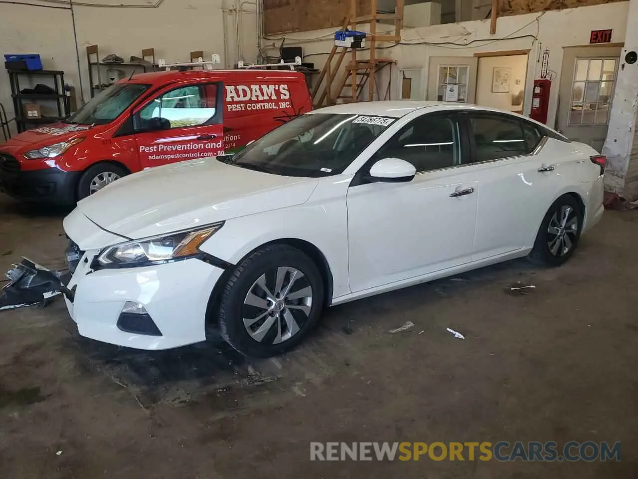 1 Photograph of a damaged car 1N4BL4BV8LC135204 NISSAN ALTIMA 2020