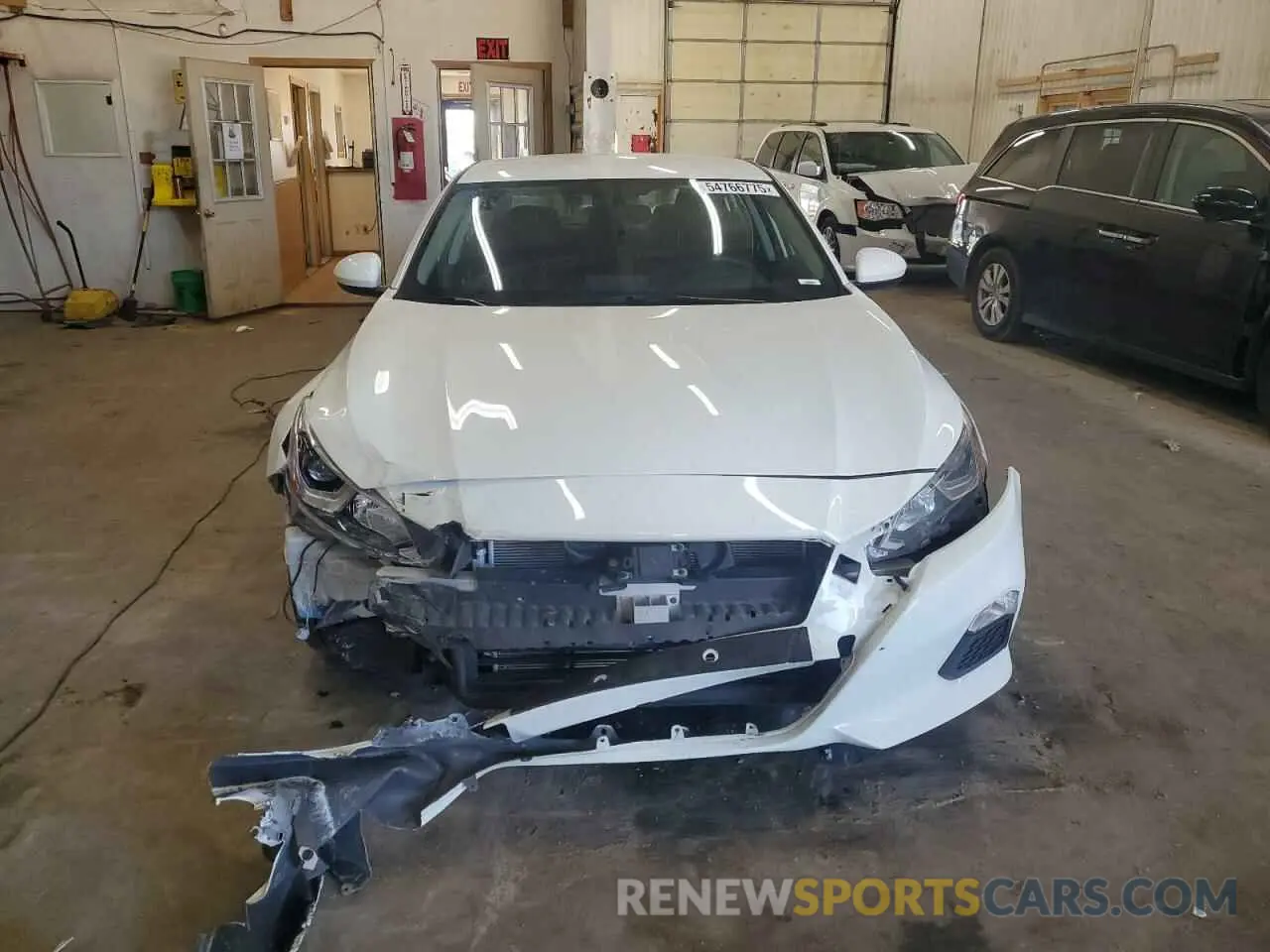 5 Photograph of a damaged car 1N4BL4BV8LC135204 NISSAN ALTIMA 2020