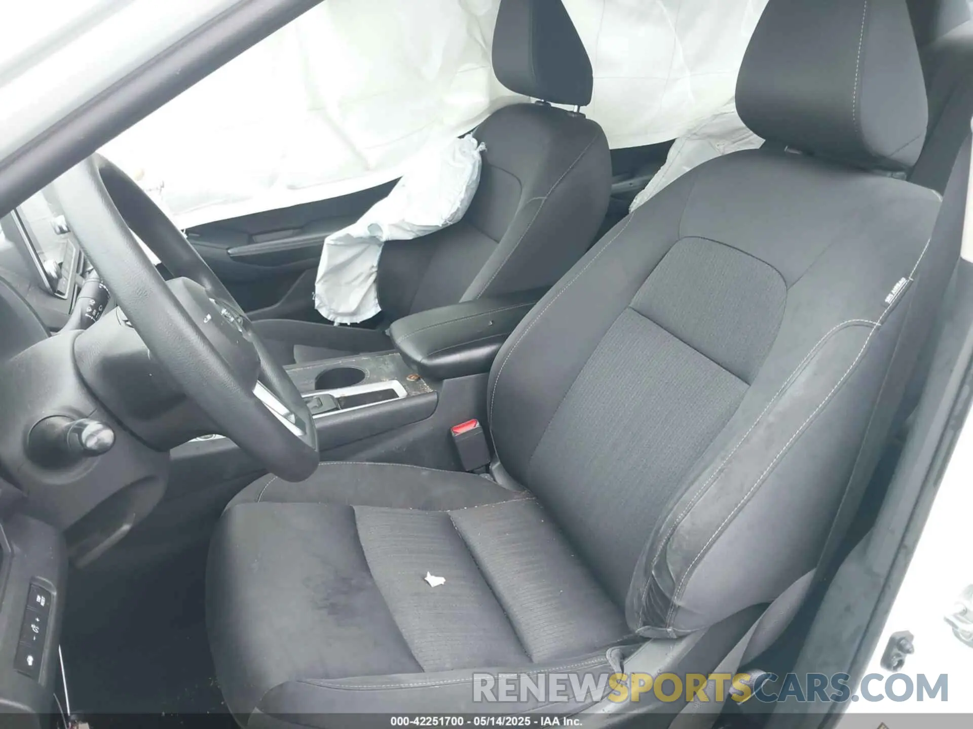 5 Photograph of a damaged car 1N4BL4BV8LC135803 NISSAN ALTIMA 2020