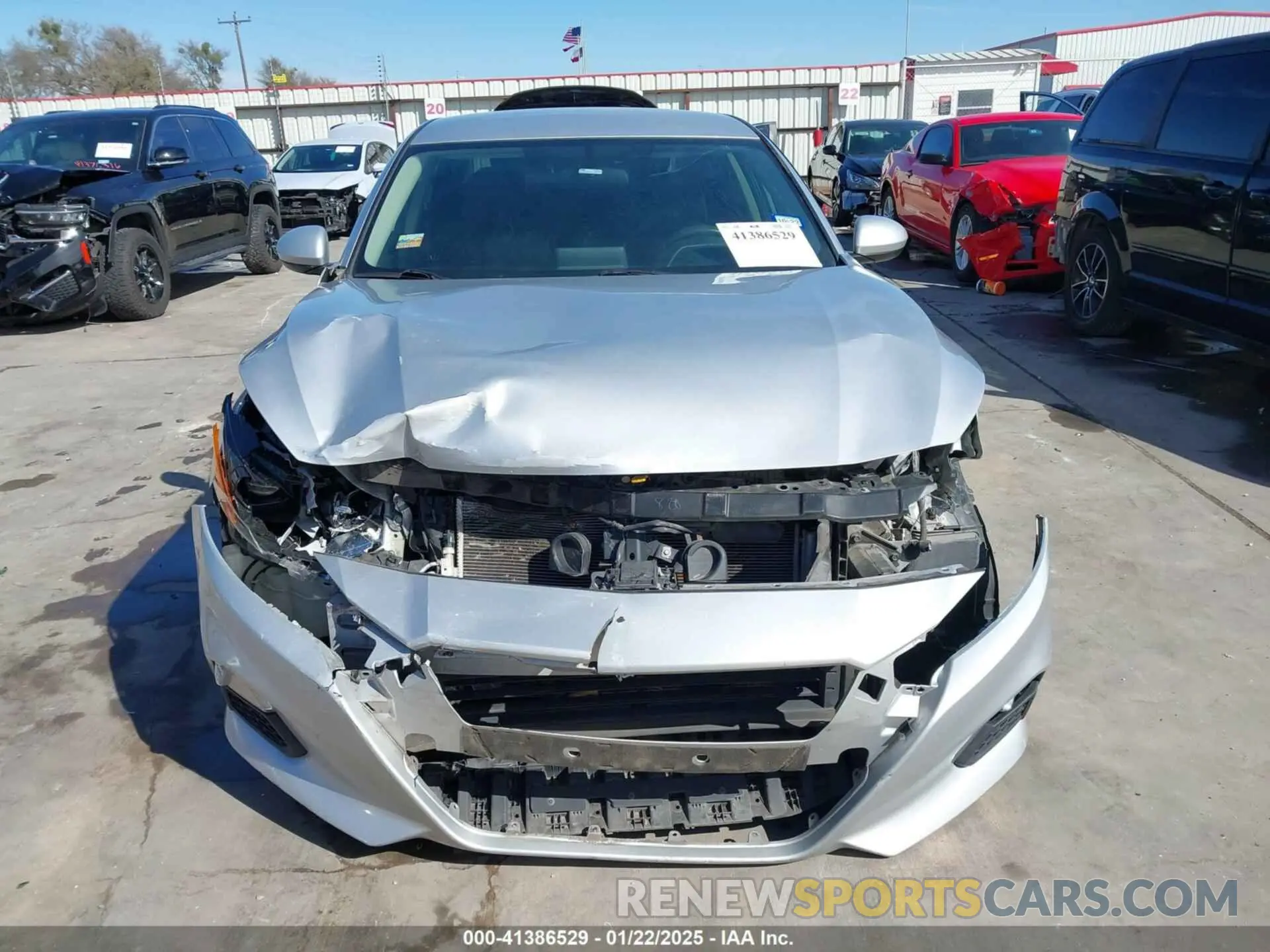 13 Photograph of a damaged car 1N4BL4BV8LC139270 NISSAN ALTIMA 2020