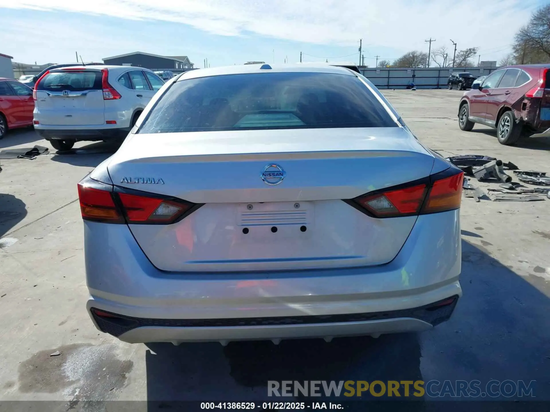 21 Photograph of a damaged car 1N4BL4BV8LC139270 NISSAN ALTIMA 2020