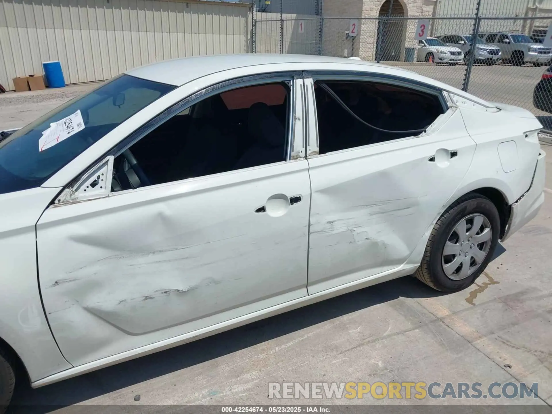 6 Photograph of a damaged car 1N4BL4BV8LC142461 NISSAN ALTIMA 2020