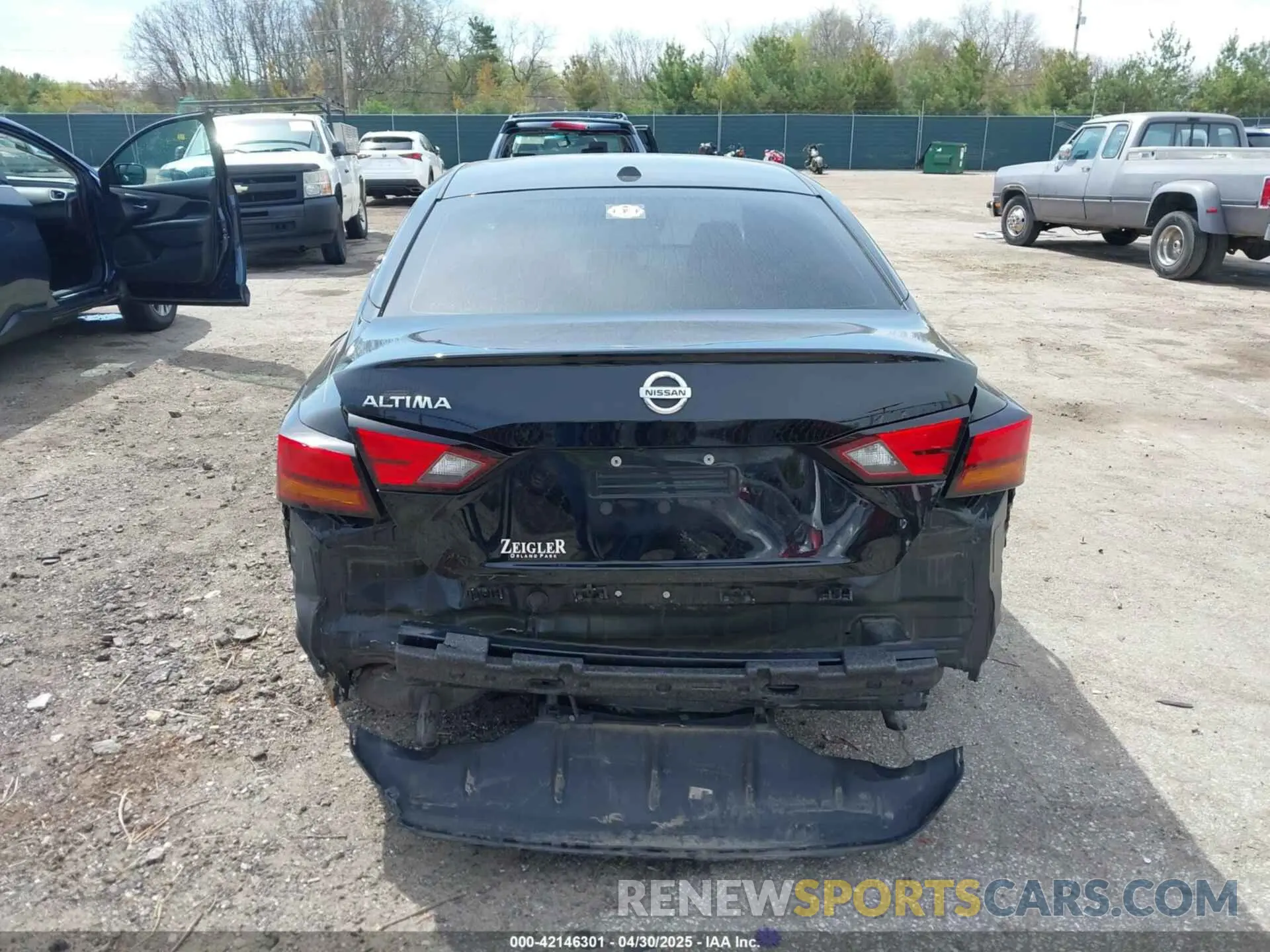 16 Photograph of a damaged car 1N4BL4BV8LC166341 NISSAN ALTIMA 2020