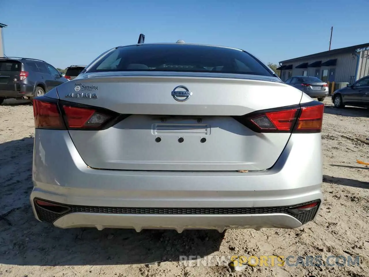 6 Photograph of a damaged car 1N4BL4BV8LC180675 NISSAN ALTIMA 2020