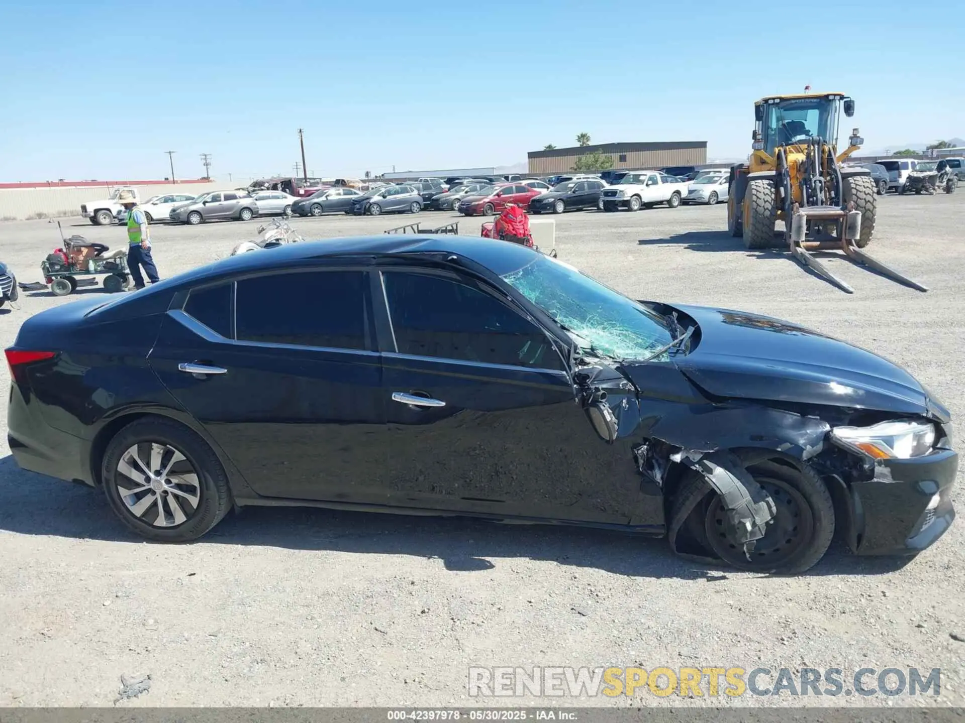 13 Photograph of a damaged car 1N4BL4BV8LC190235 NISSAN ALTIMA 2020