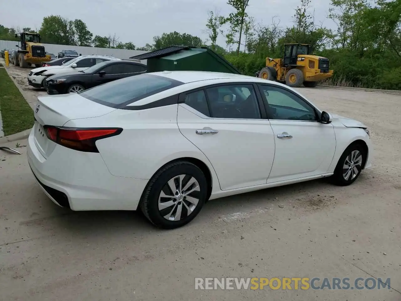 3 Photograph of a damaged car 1N4BL4BV8LC212945 NISSAN ALTIMA 2020