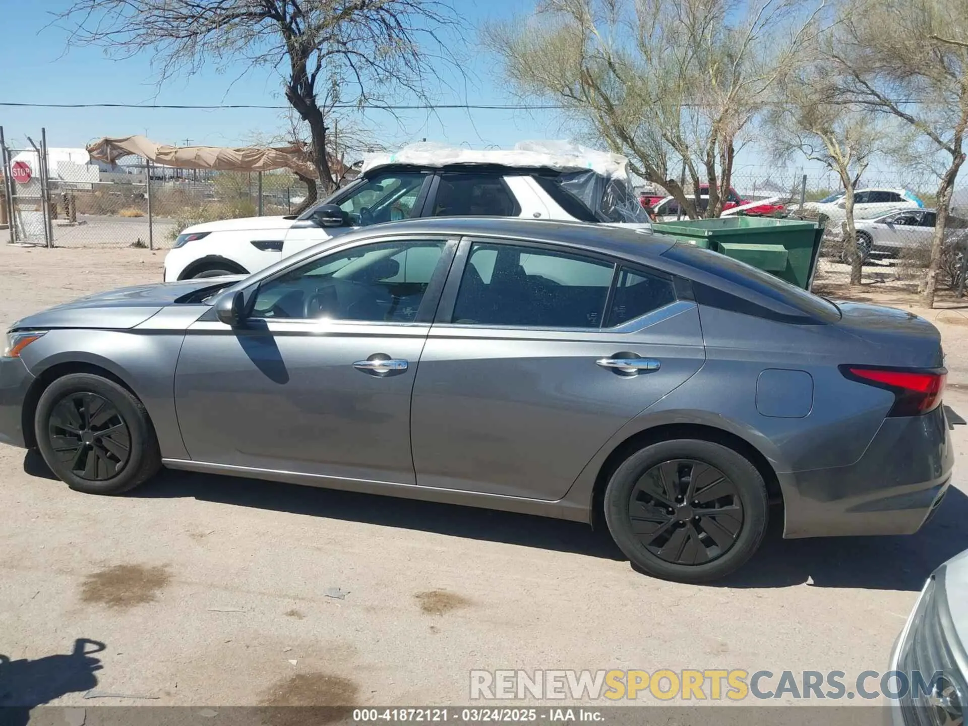 14 Photograph of a damaged car 1N4BL4BV8LC226148 NISSAN ALTIMA 2020