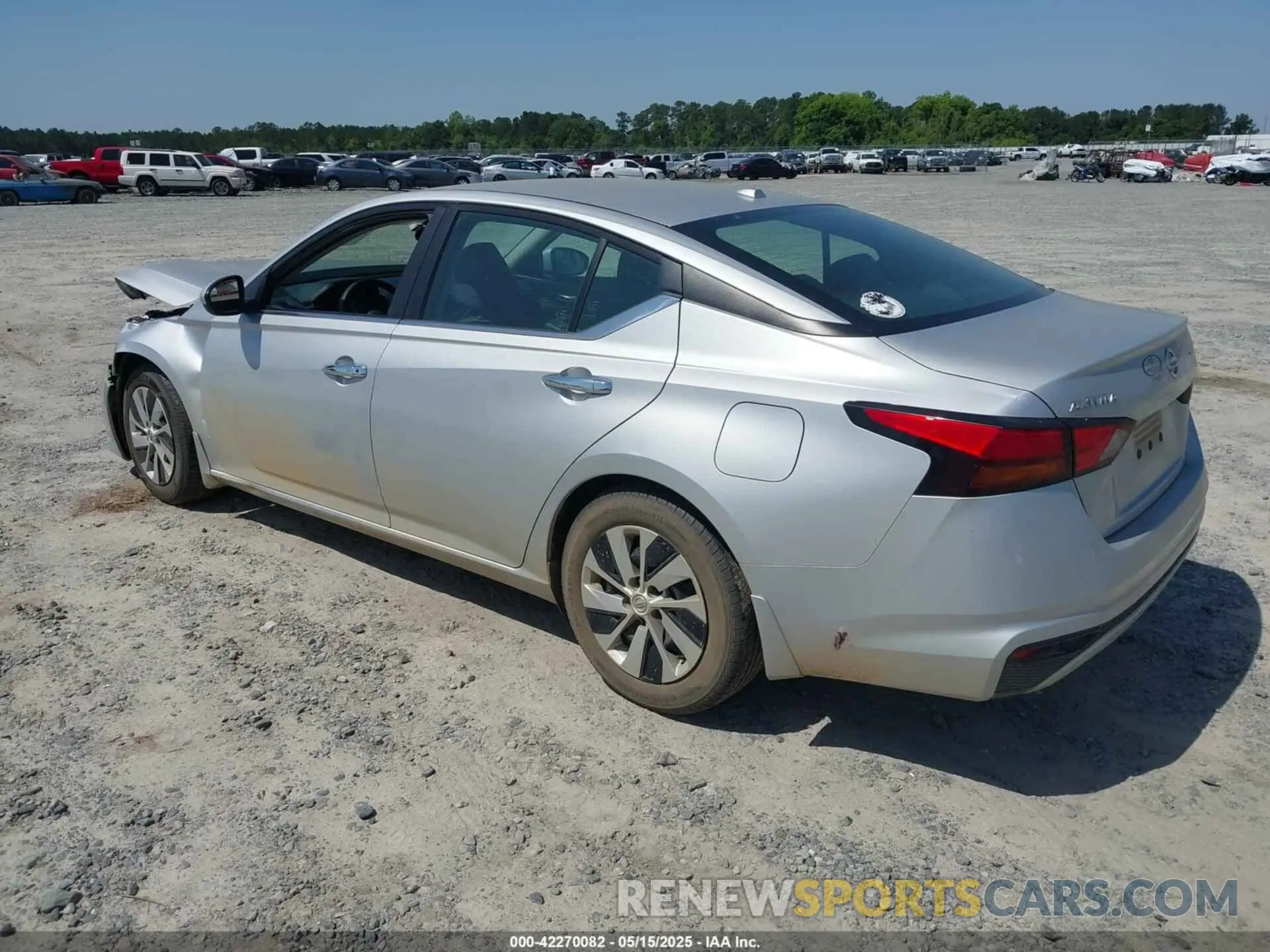 3 Photograph of a damaged car 1N4BL4BV8LC278136 NISSAN ALTIMA 2020