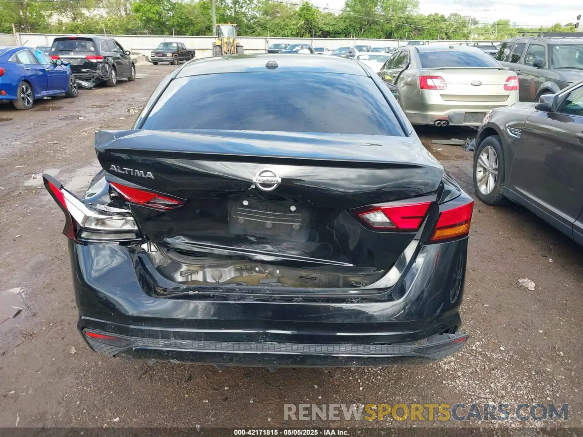 16 Photograph of a damaged car 1N4BL4BV8LN316484 NISSAN ALTIMA 2020
