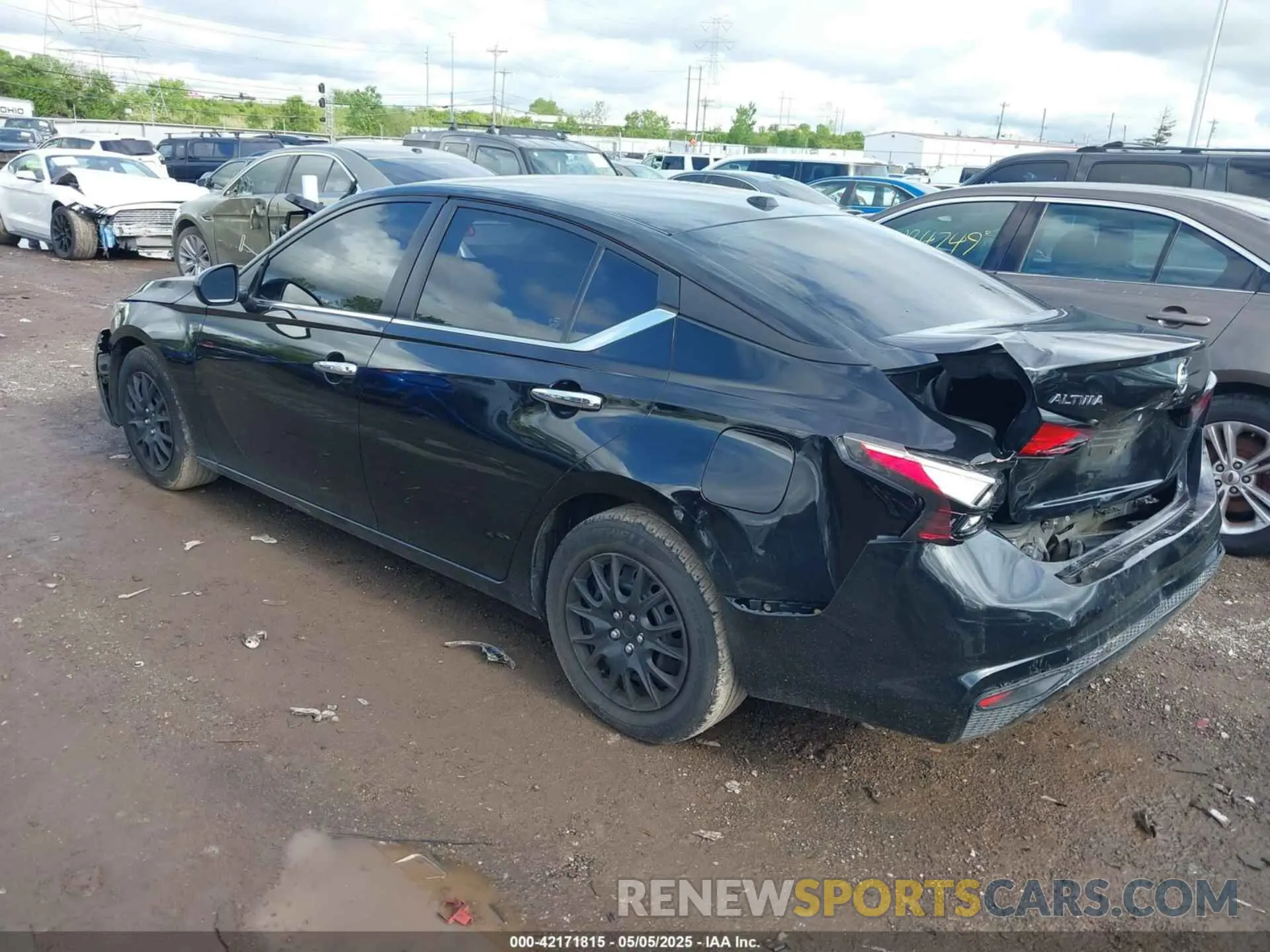 3 Photograph of a damaged car 1N4BL4BV8LN316484 NISSAN ALTIMA 2020