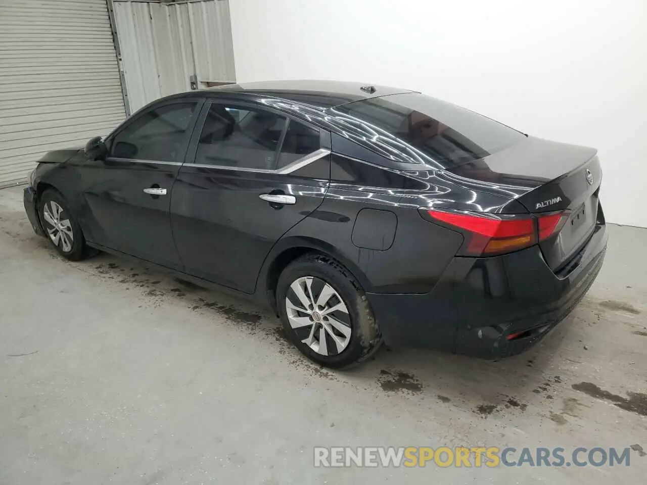 2 Photograph of a damaged car 1N4BL4BV8LN318882 NISSAN ALTIMA 2020