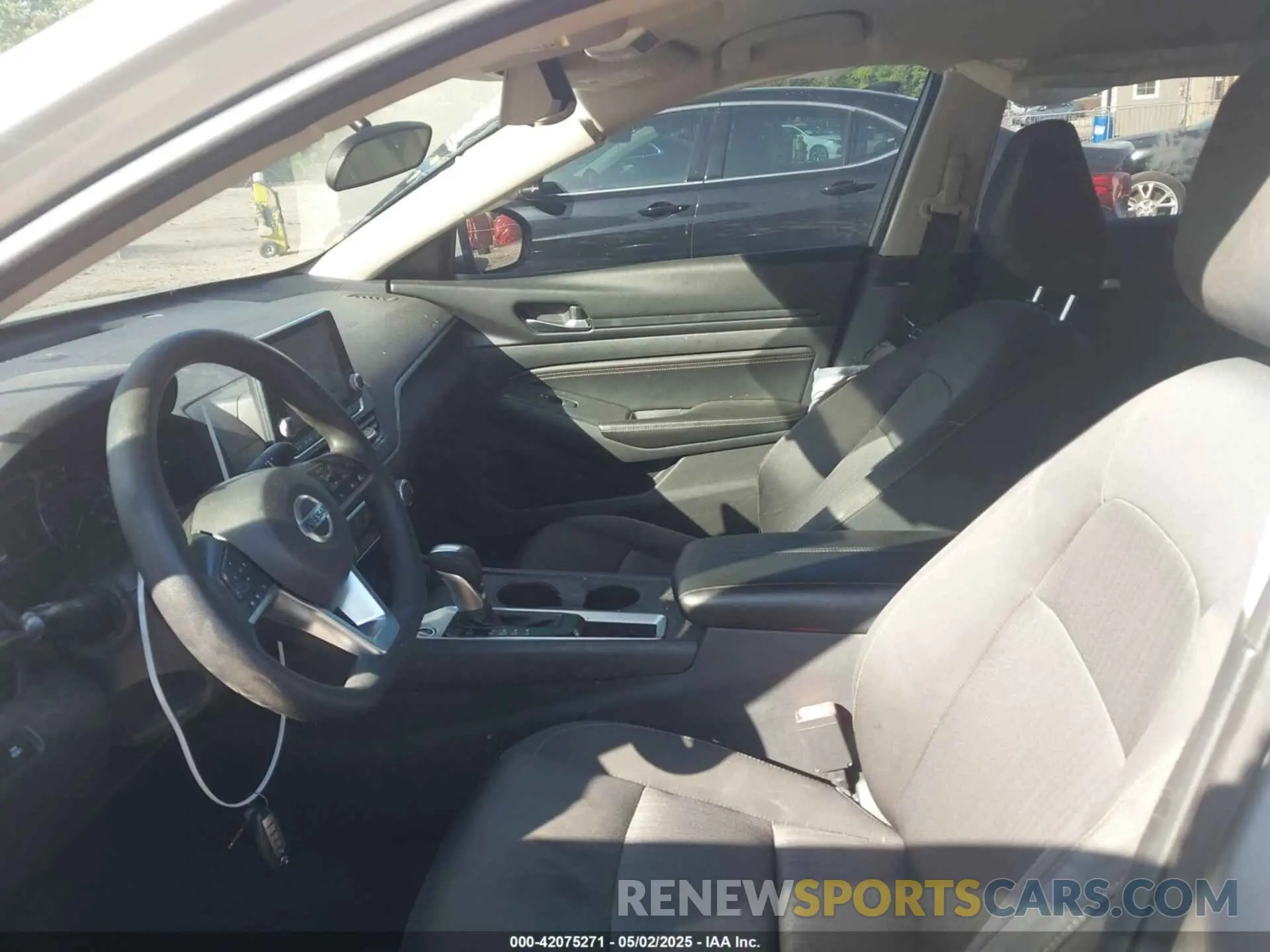 5 Photograph of a damaged car 1N4BL4BV9LC115091 NISSAN ALTIMA 2020