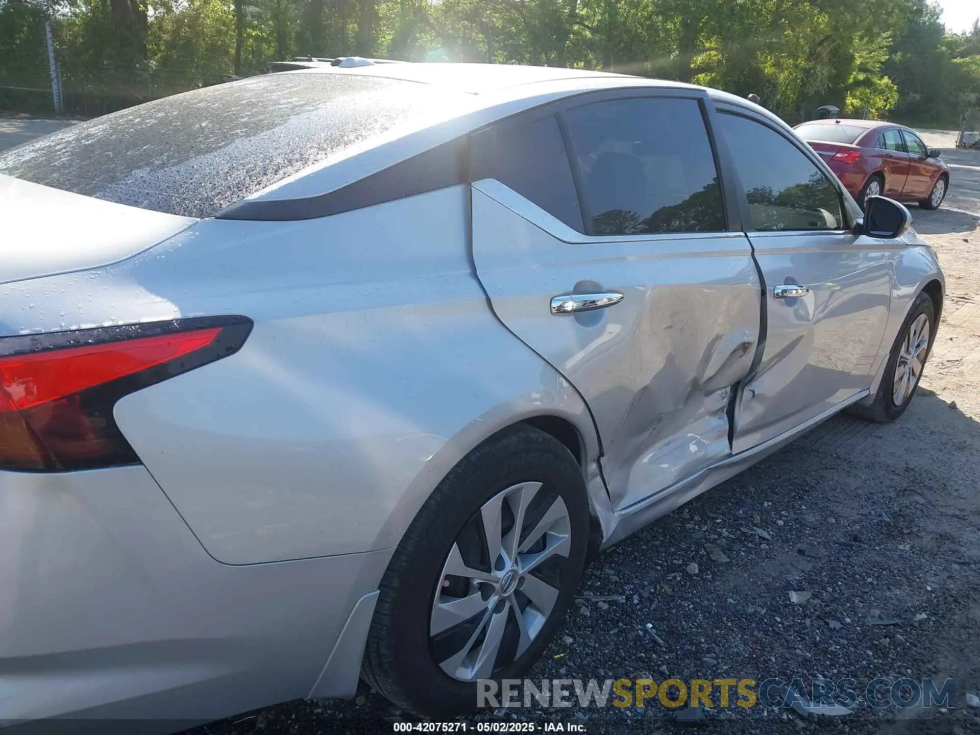 6 Photograph of a damaged car 1N4BL4BV9LC115091 NISSAN ALTIMA 2020