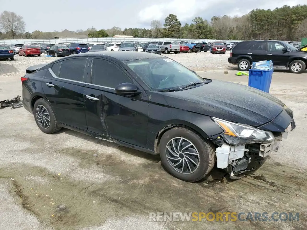4 Photograph of a damaged car 1N4BL4BV9LC145580 NISSAN ALTIMA 2020