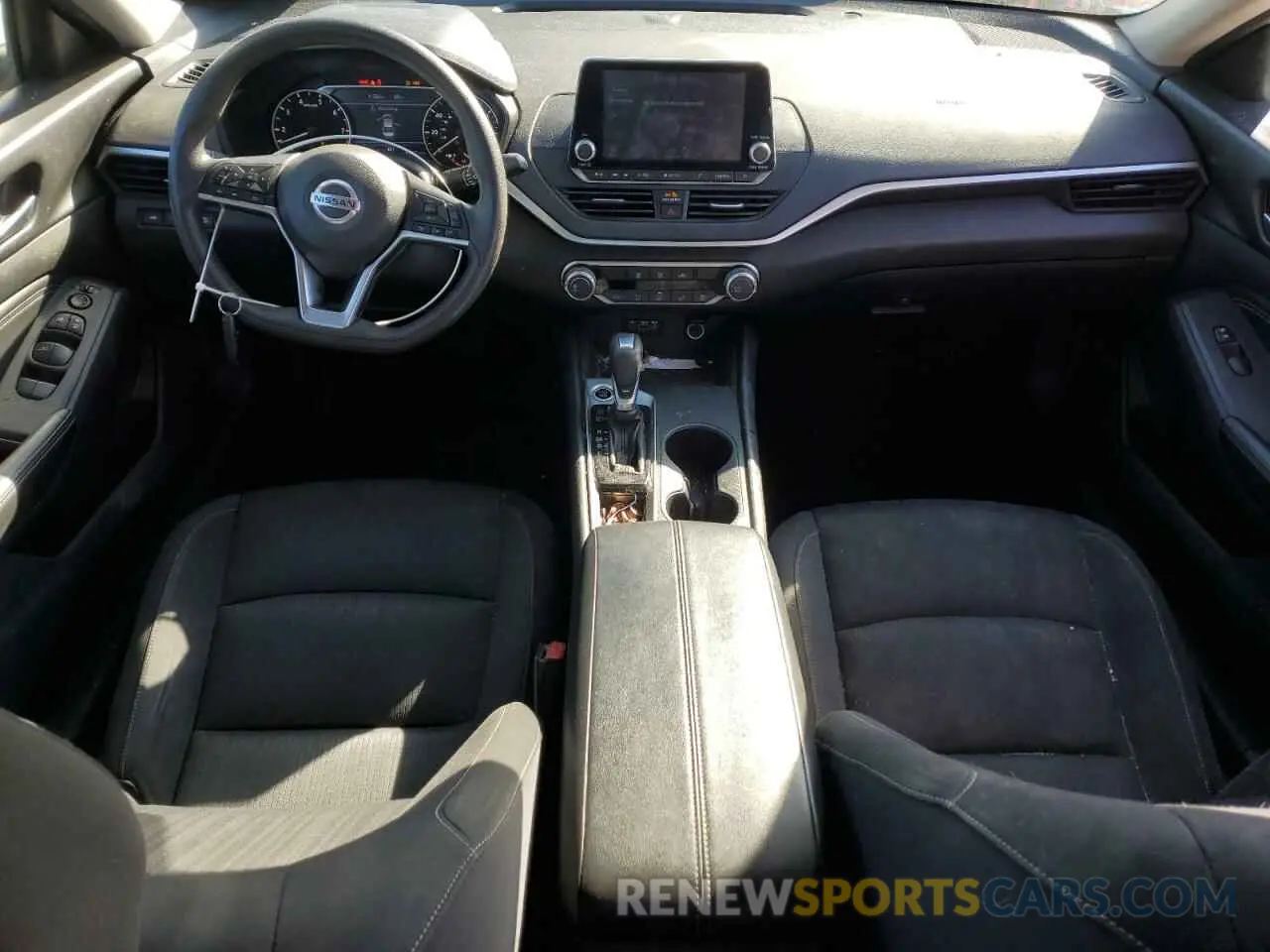 8 Photograph of a damaged car 1N4BL4BV9LC157907 NISSAN ALTIMA 2020