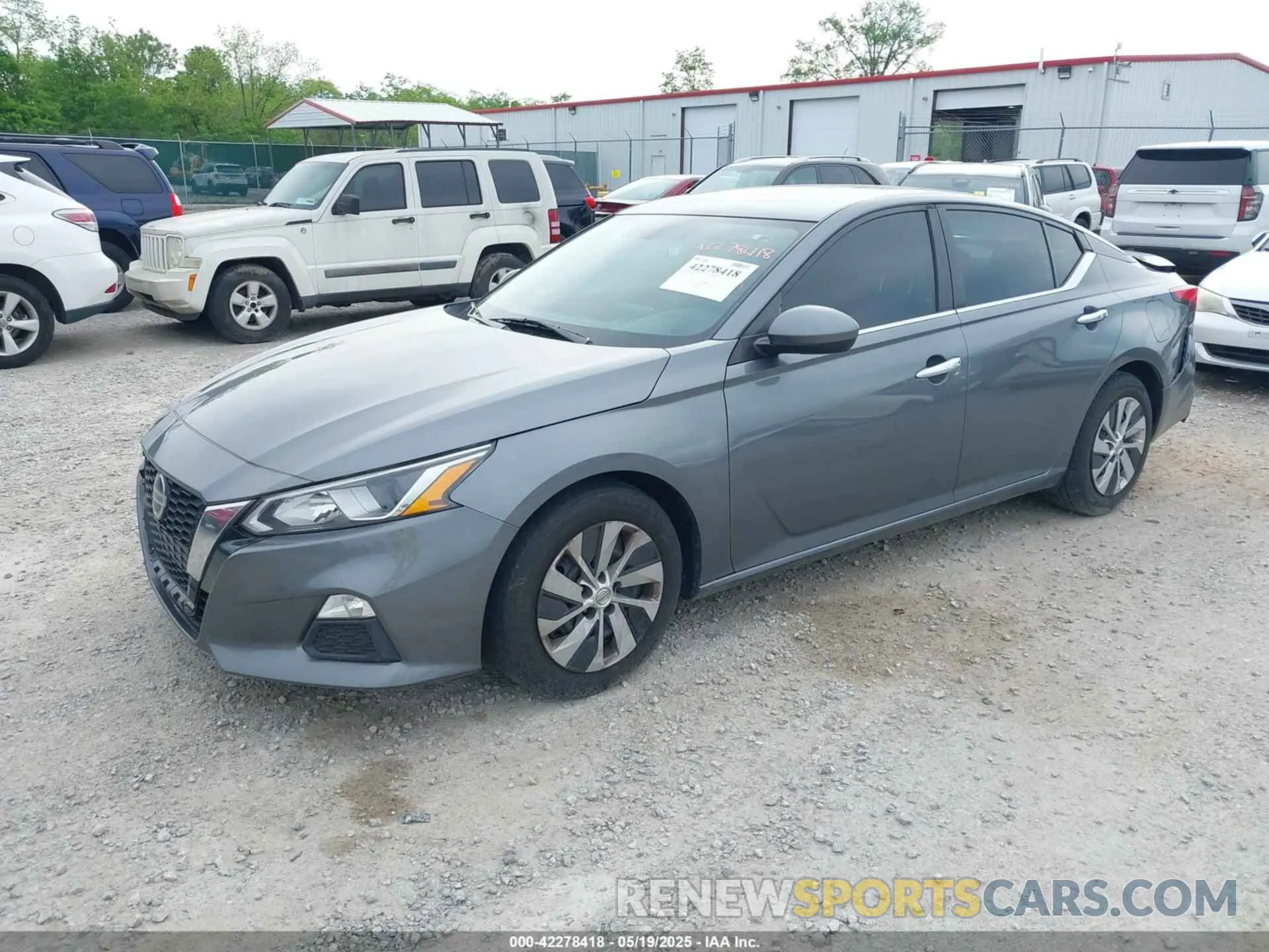2 Photograph of a damaged car 1N4BL4BV9LC160287 NISSAN ALTIMA 2020