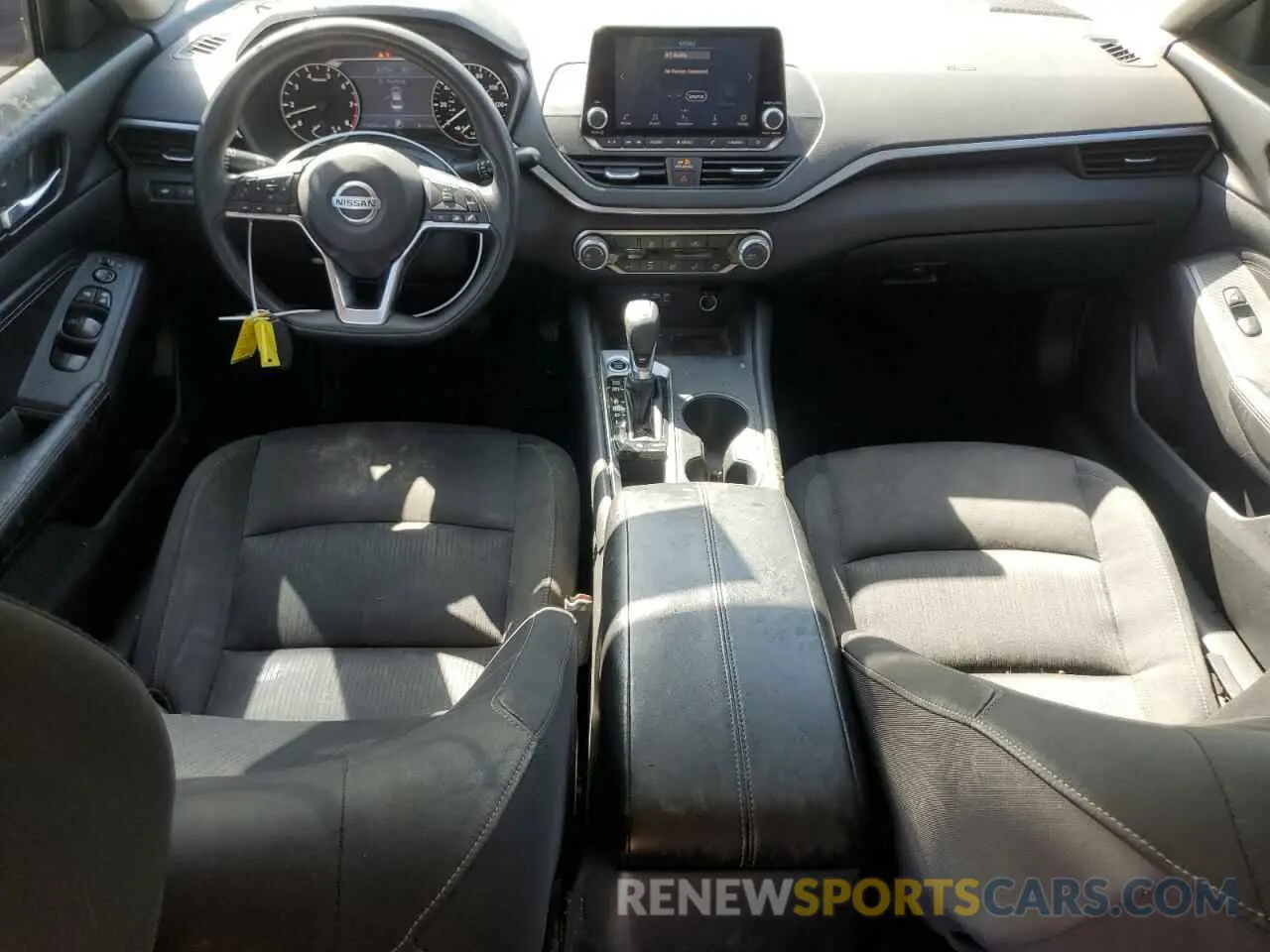 8 Photograph of a damaged car 1N4BL4BV9LC181575 NISSAN ALTIMA 2020