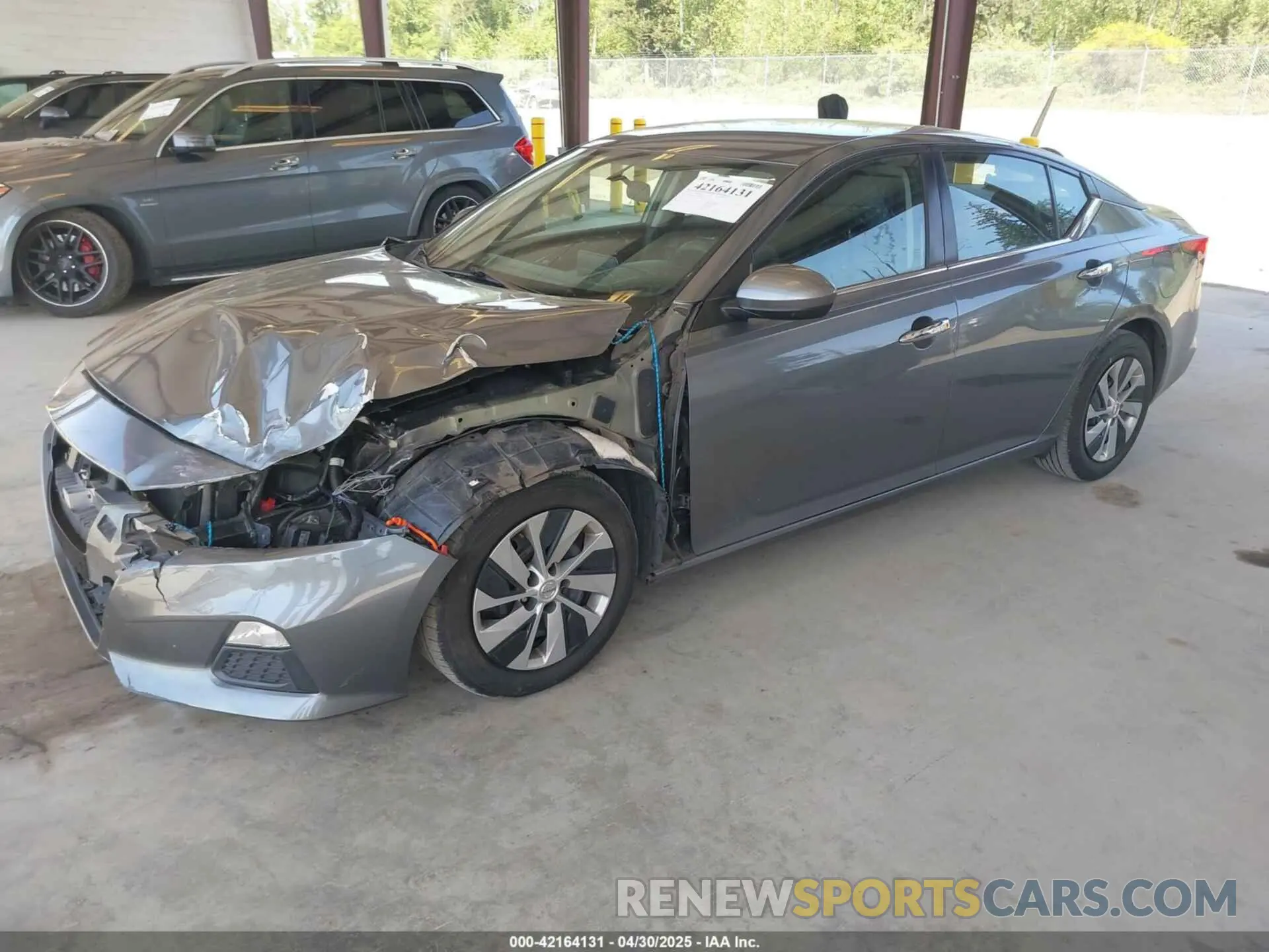 2 Photograph of a damaged car 1N4BL4BV9LC188543 NISSAN ALTIMA 2020
