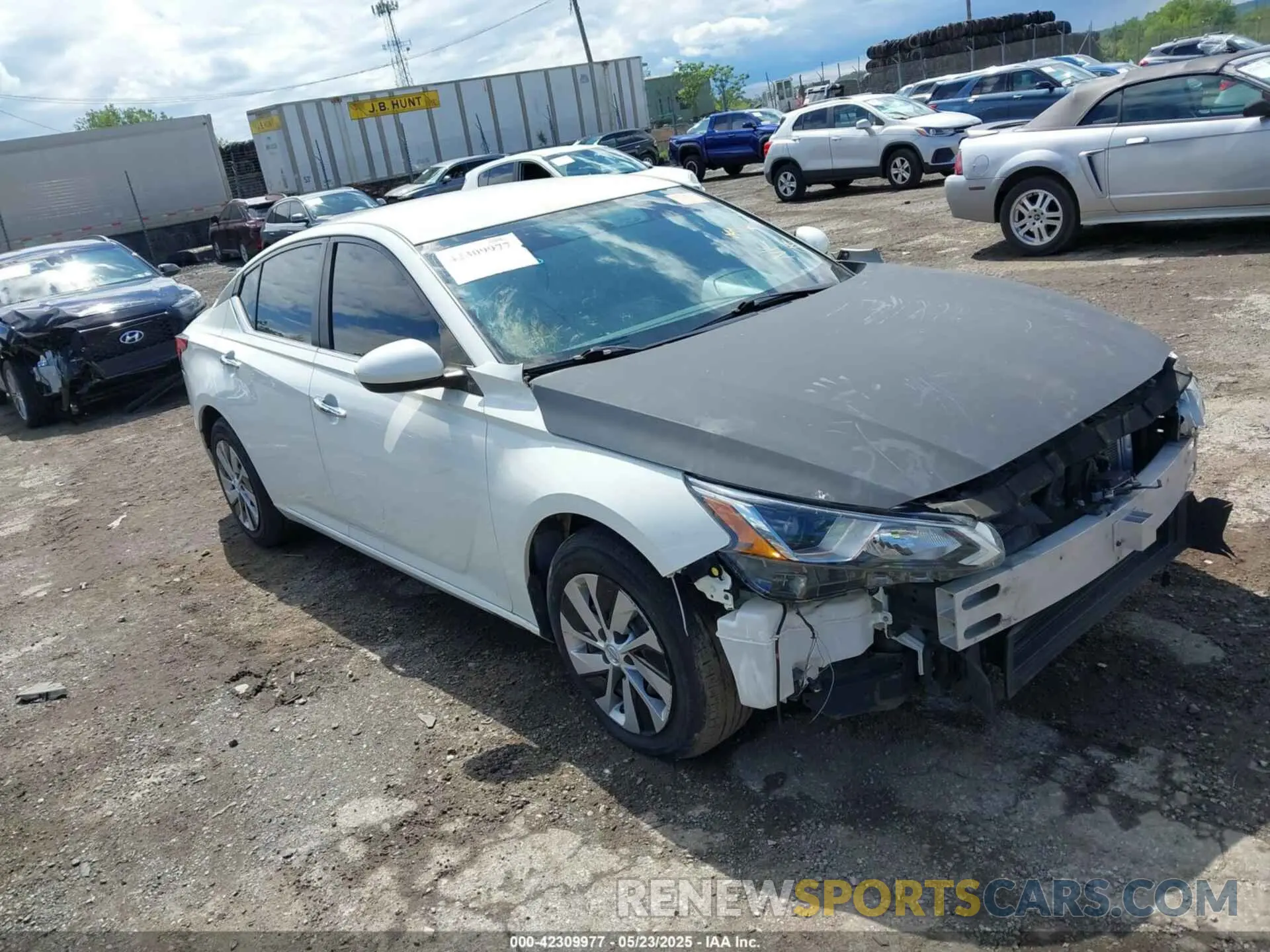 1 Photograph of a damaged car 1N4BL4BV9LC191197 NISSAN ALTIMA 2020