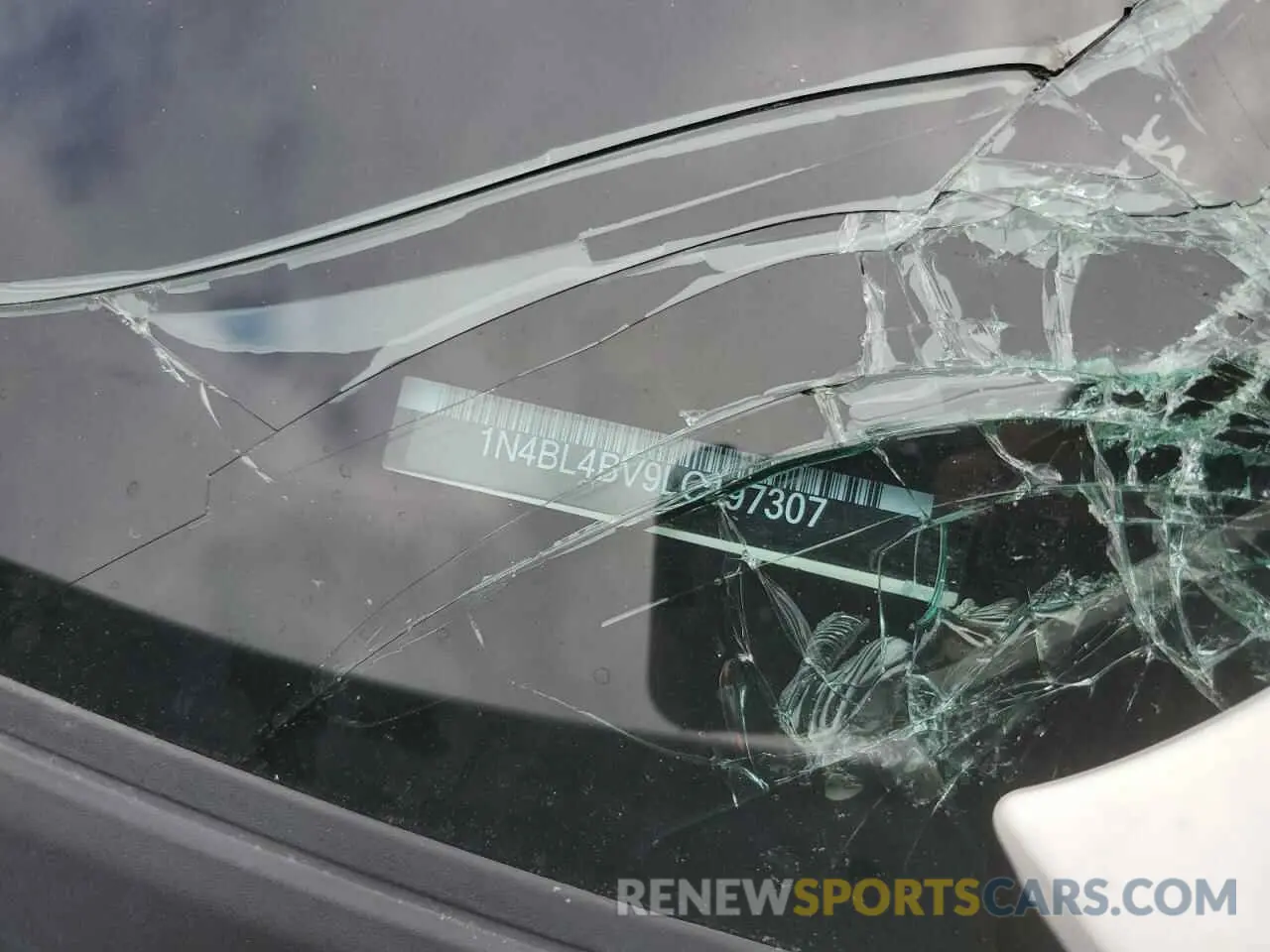 13 Photograph of a damaged car 1N4BL4BV9LC197307 NISSAN ALTIMA 2020