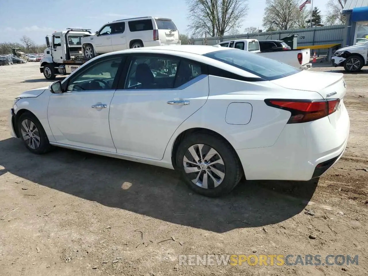 2 Photograph of a damaged car 1N4BL4BV9LC211416 NISSAN ALTIMA 2020