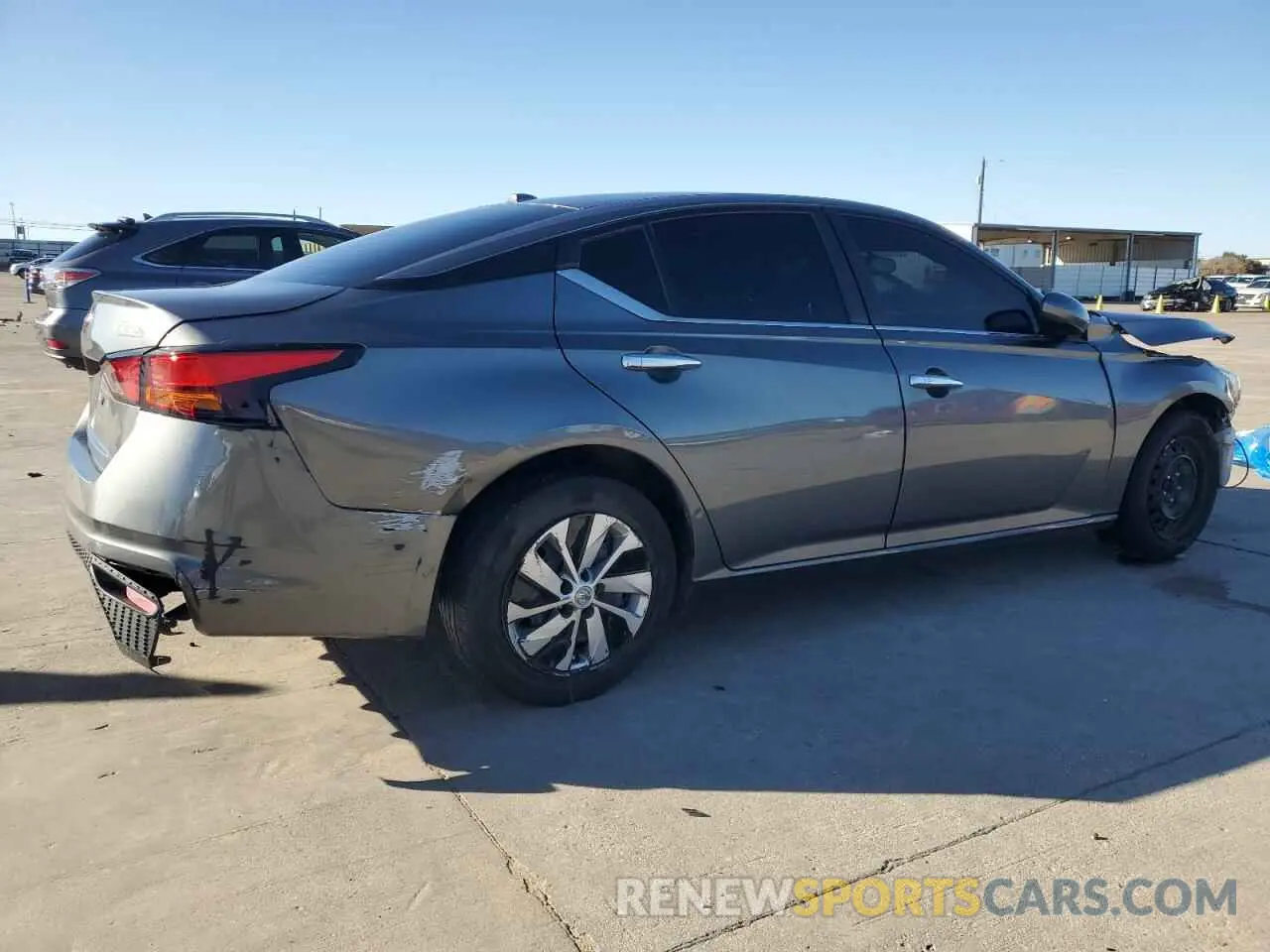 3 Photograph of a damaged car 1N4BL4BV9LC214462 NISSAN ALTIMA 2020