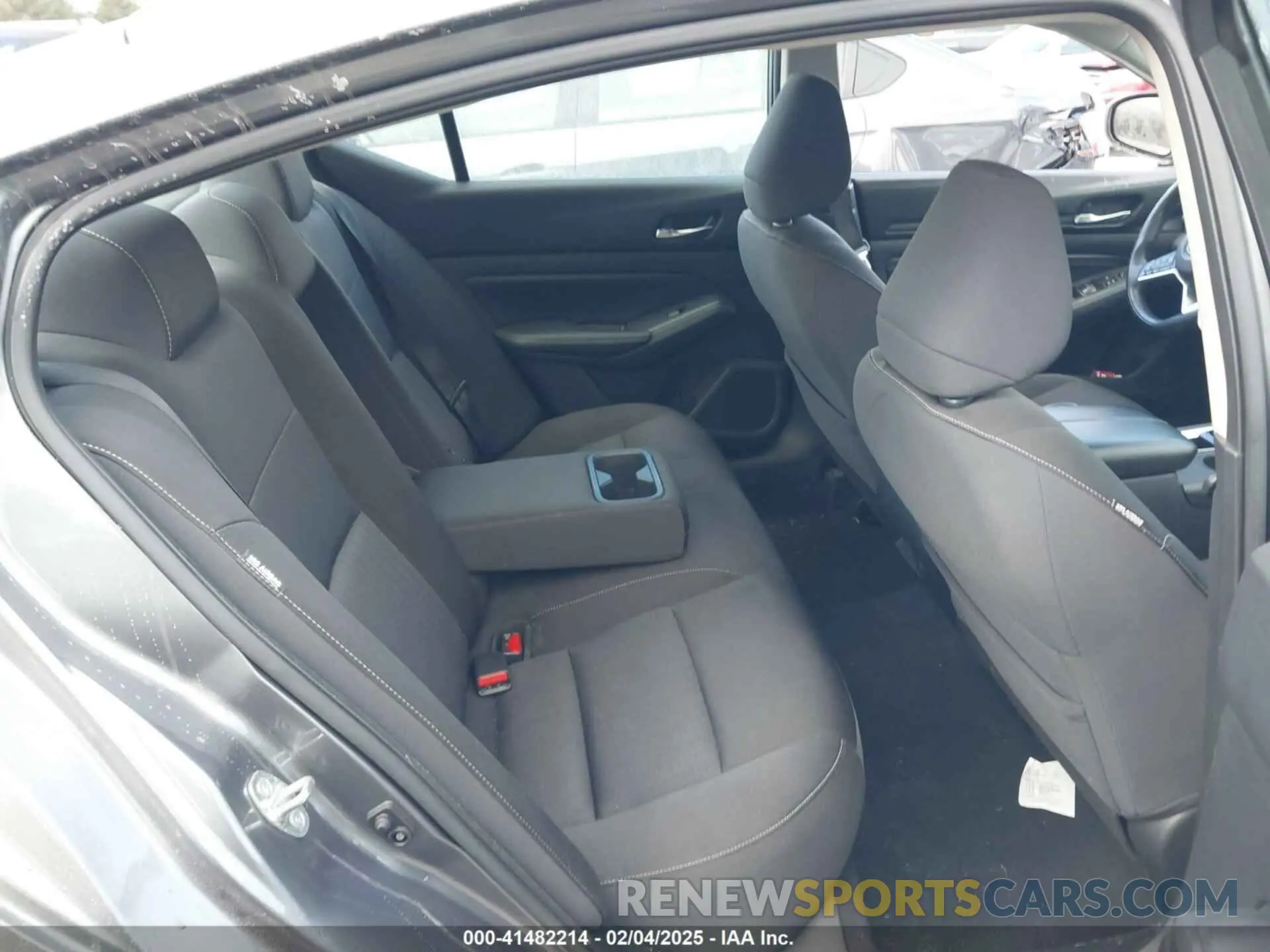 8 Photograph of a damaged car 1N4BL4BV9LC219418 NISSAN ALTIMA 2020