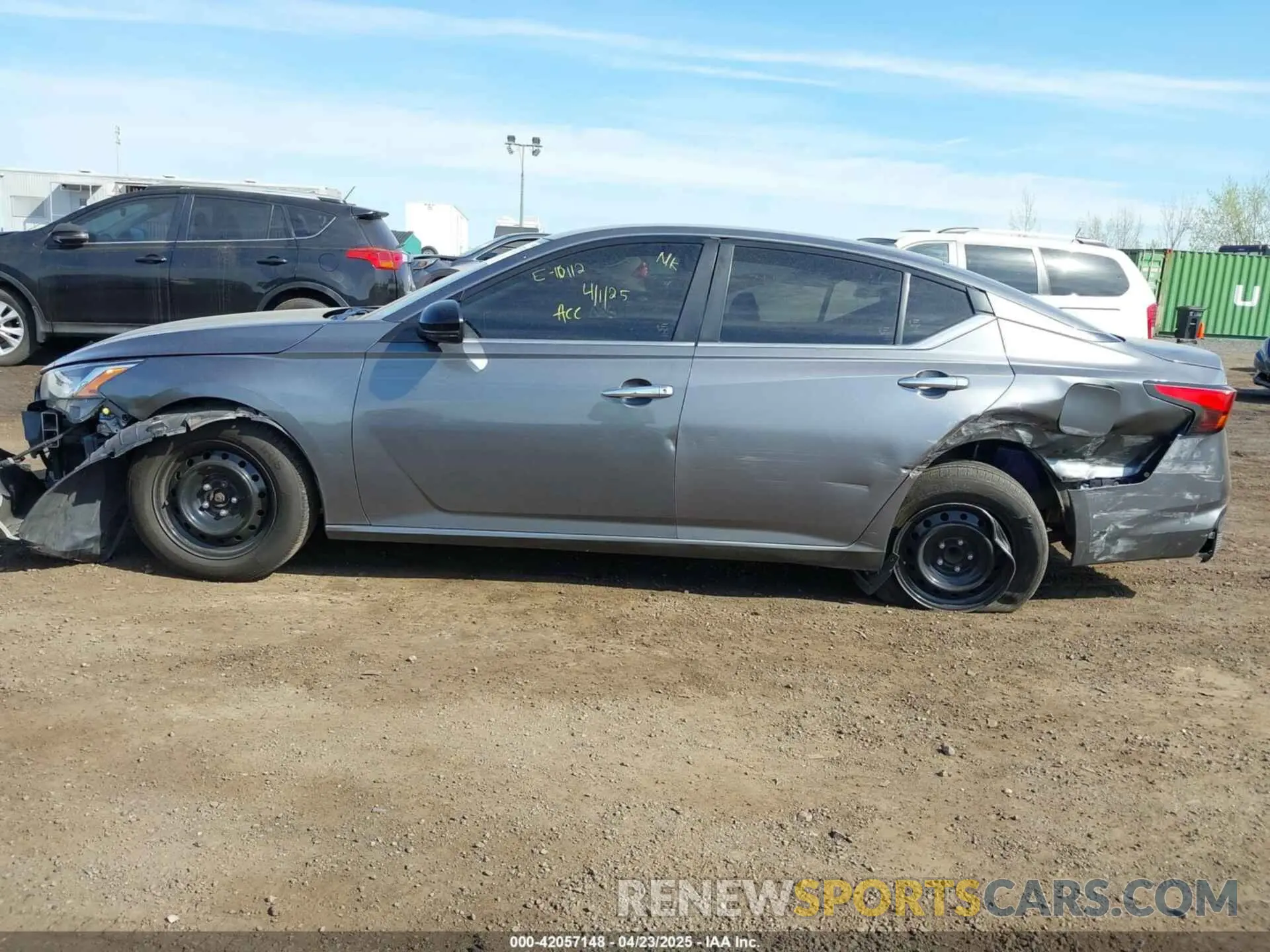 13 Photograph of a damaged car 1N4BL4BV9LC223159 NISSAN ALTIMA 2020