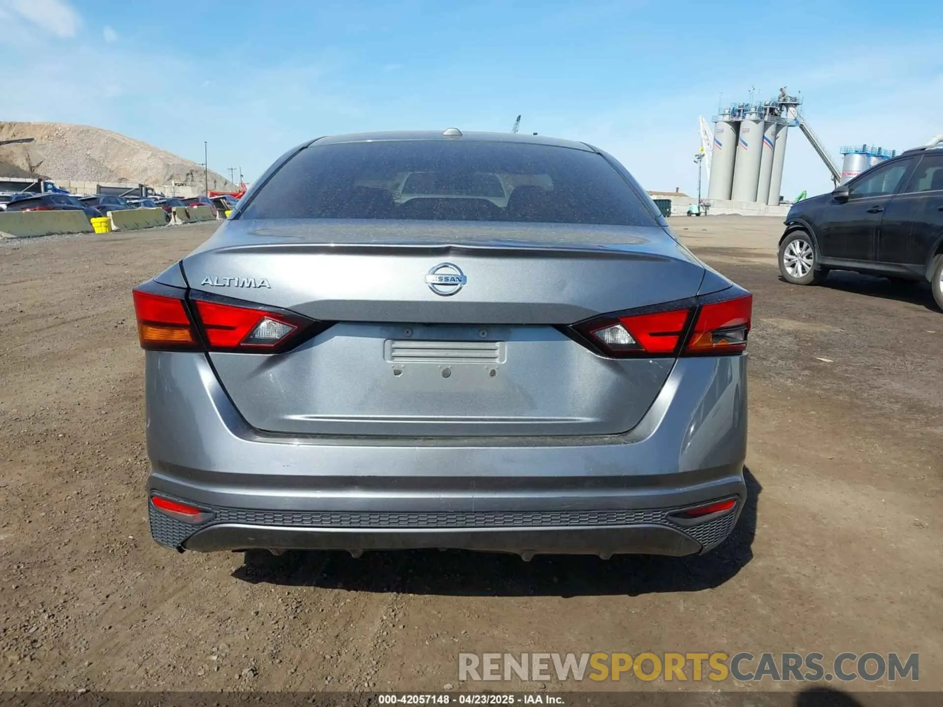 15 Photograph of a damaged car 1N4BL4BV9LC223159 NISSAN ALTIMA 2020