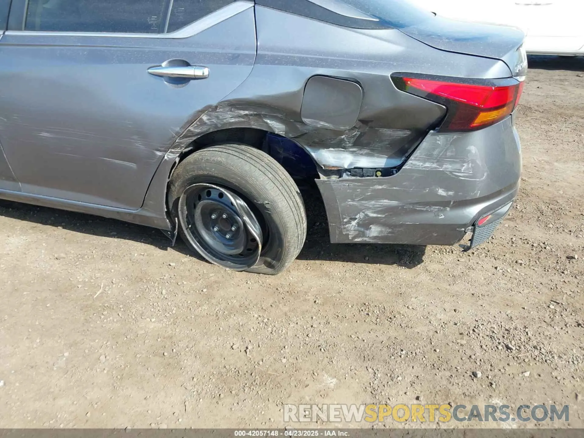 20 Photograph of a damaged car 1N4BL4BV9LC223159 NISSAN ALTIMA 2020