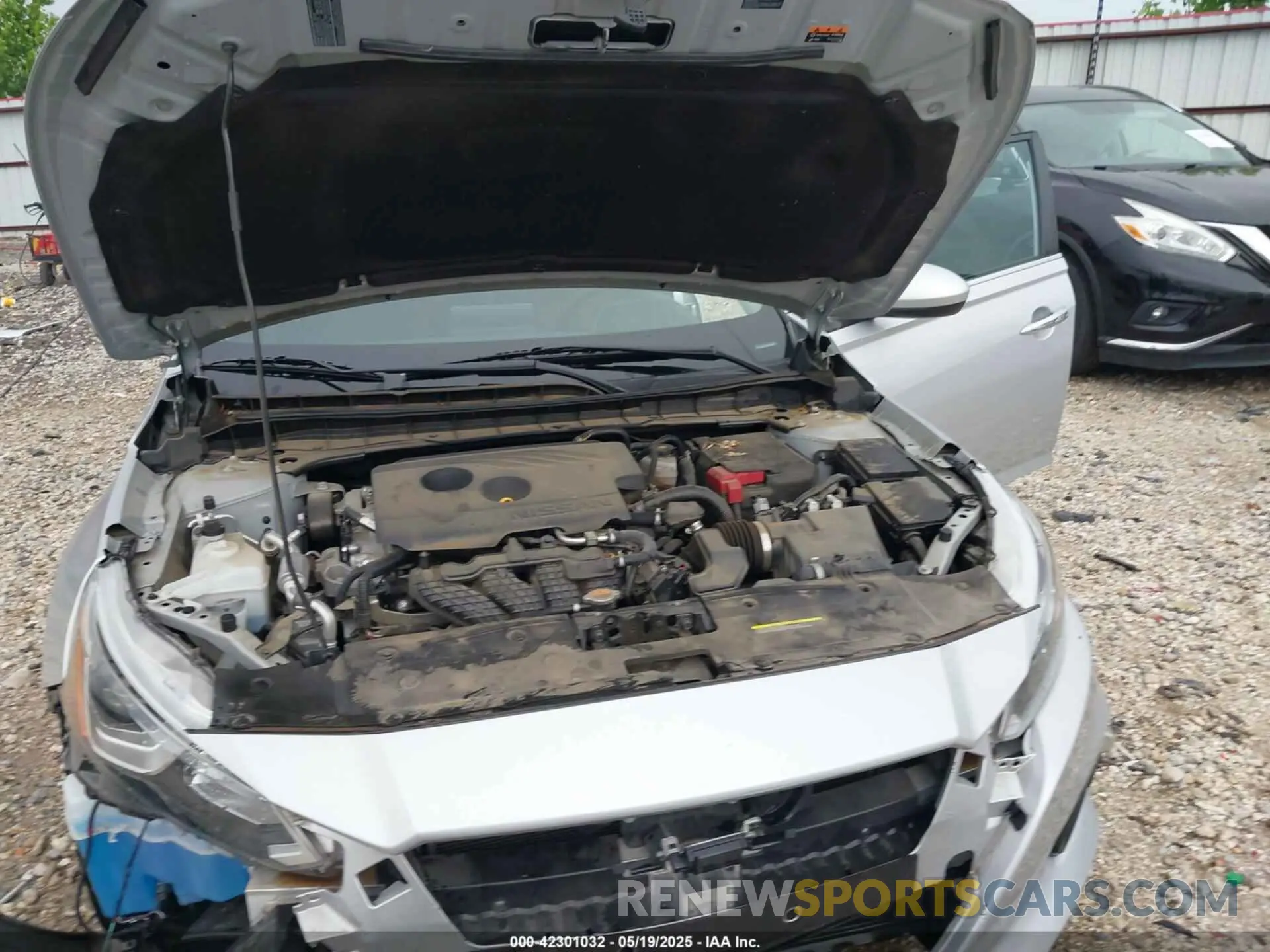 10 Photograph of a damaged car 1N4BL4BV9LC231052 NISSAN ALTIMA 2020